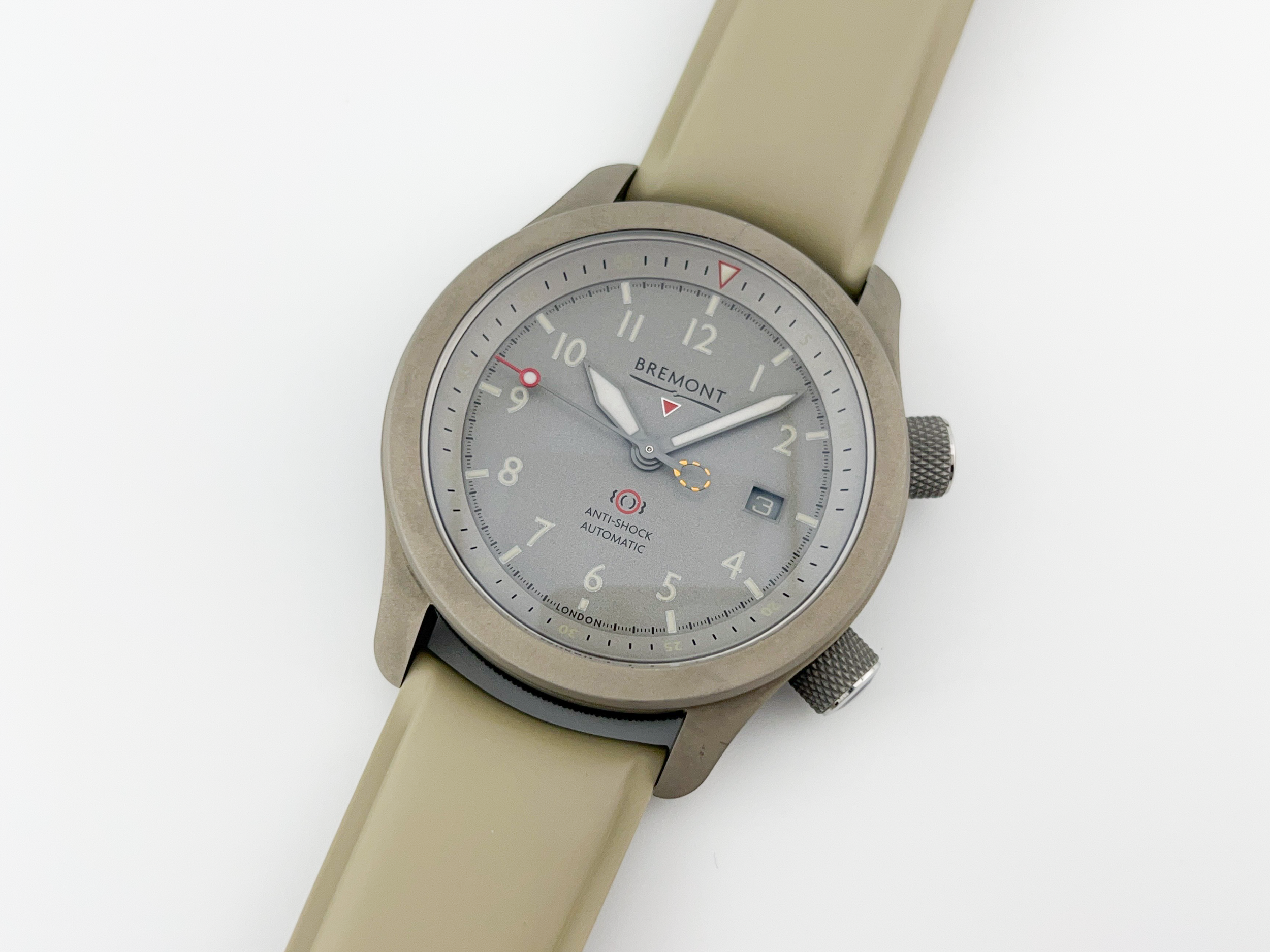 Bremont3.png