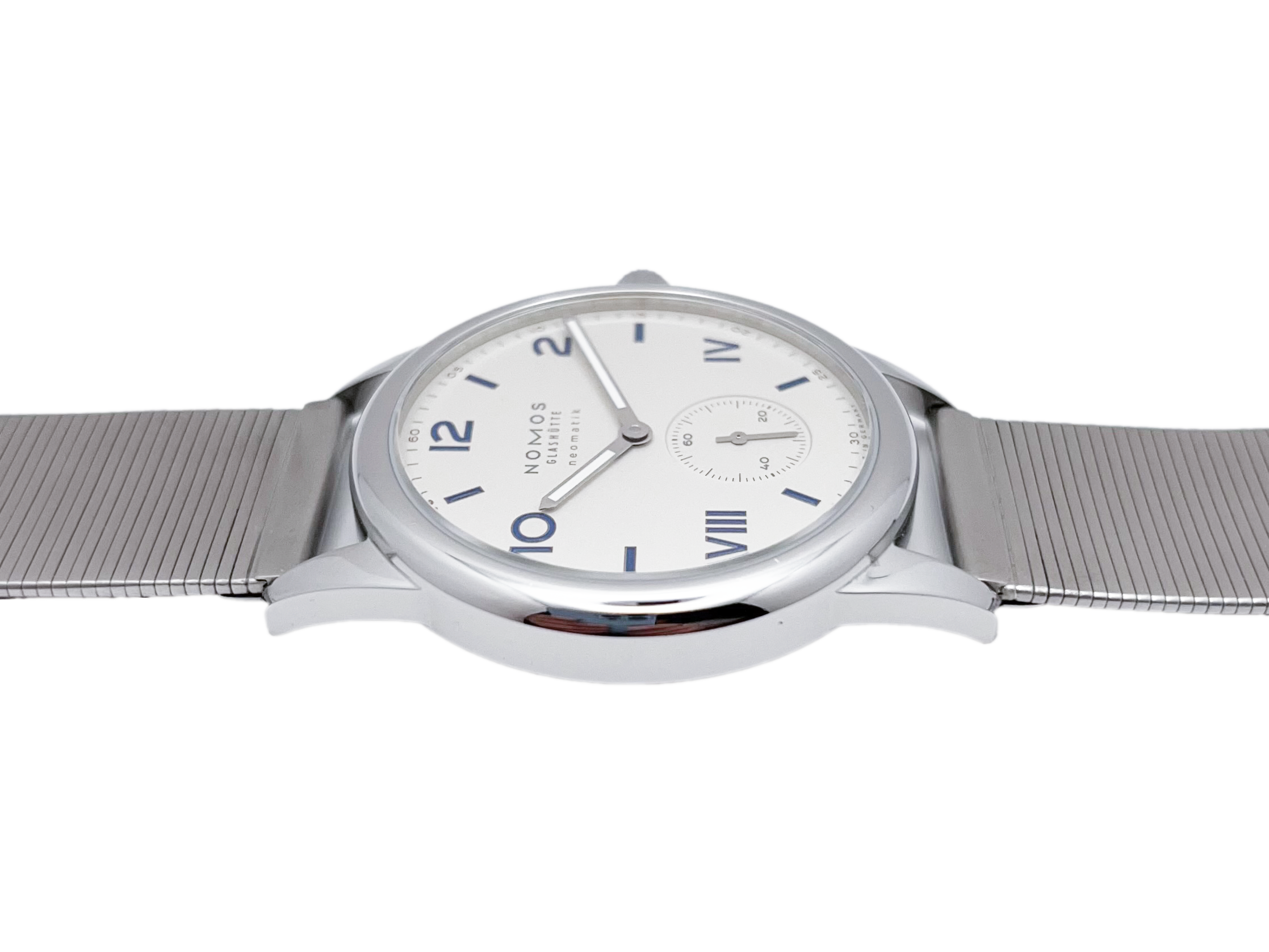 Nomos5.png