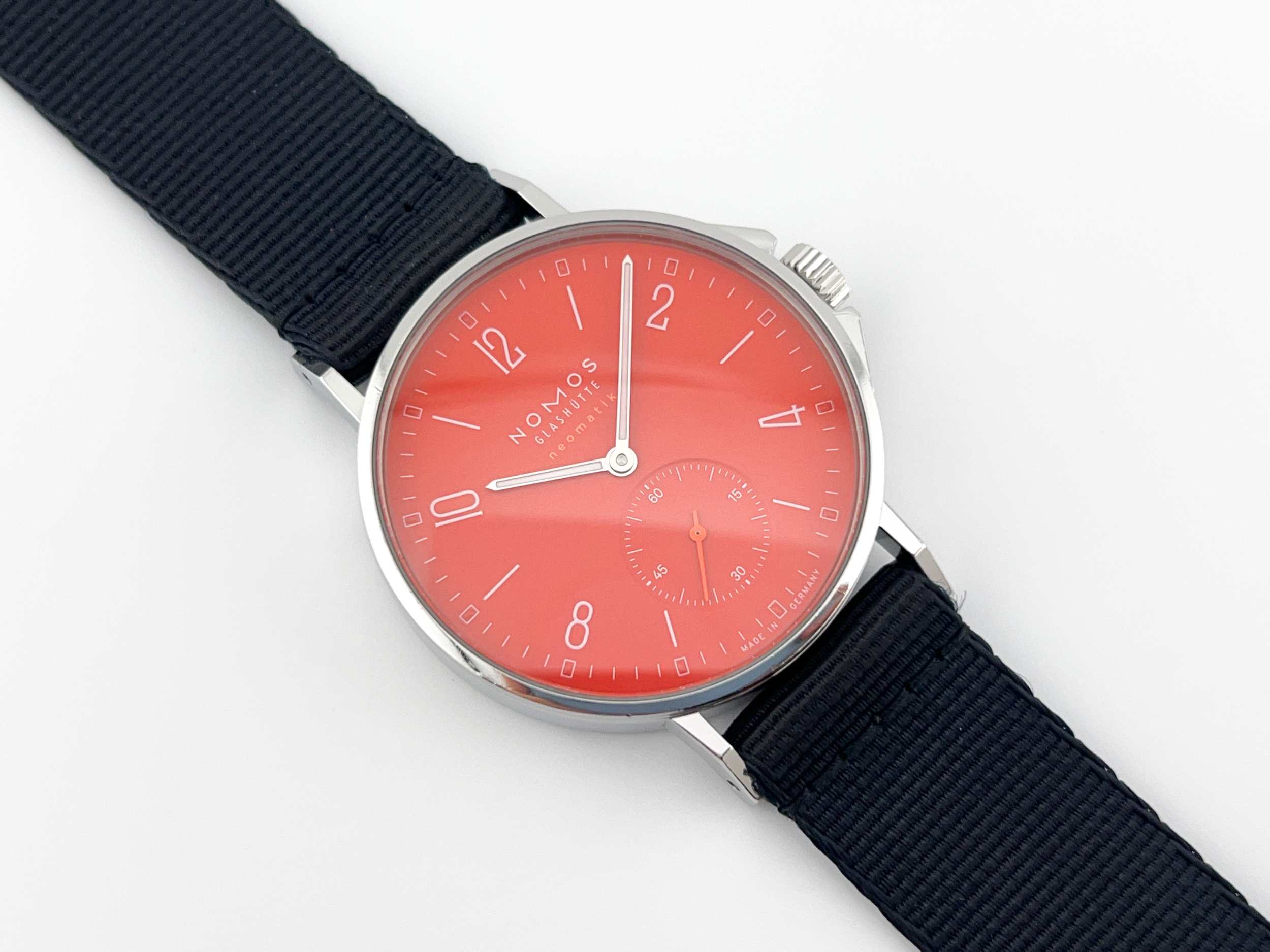 Nomos2.png