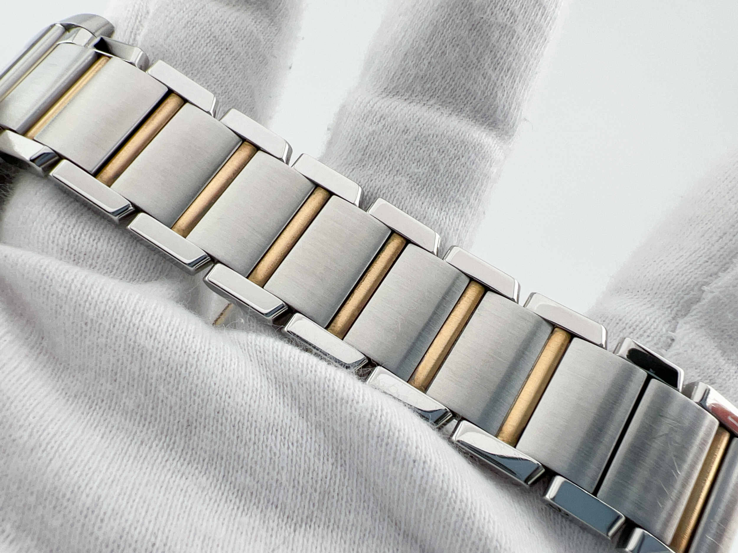 Cartier28.png