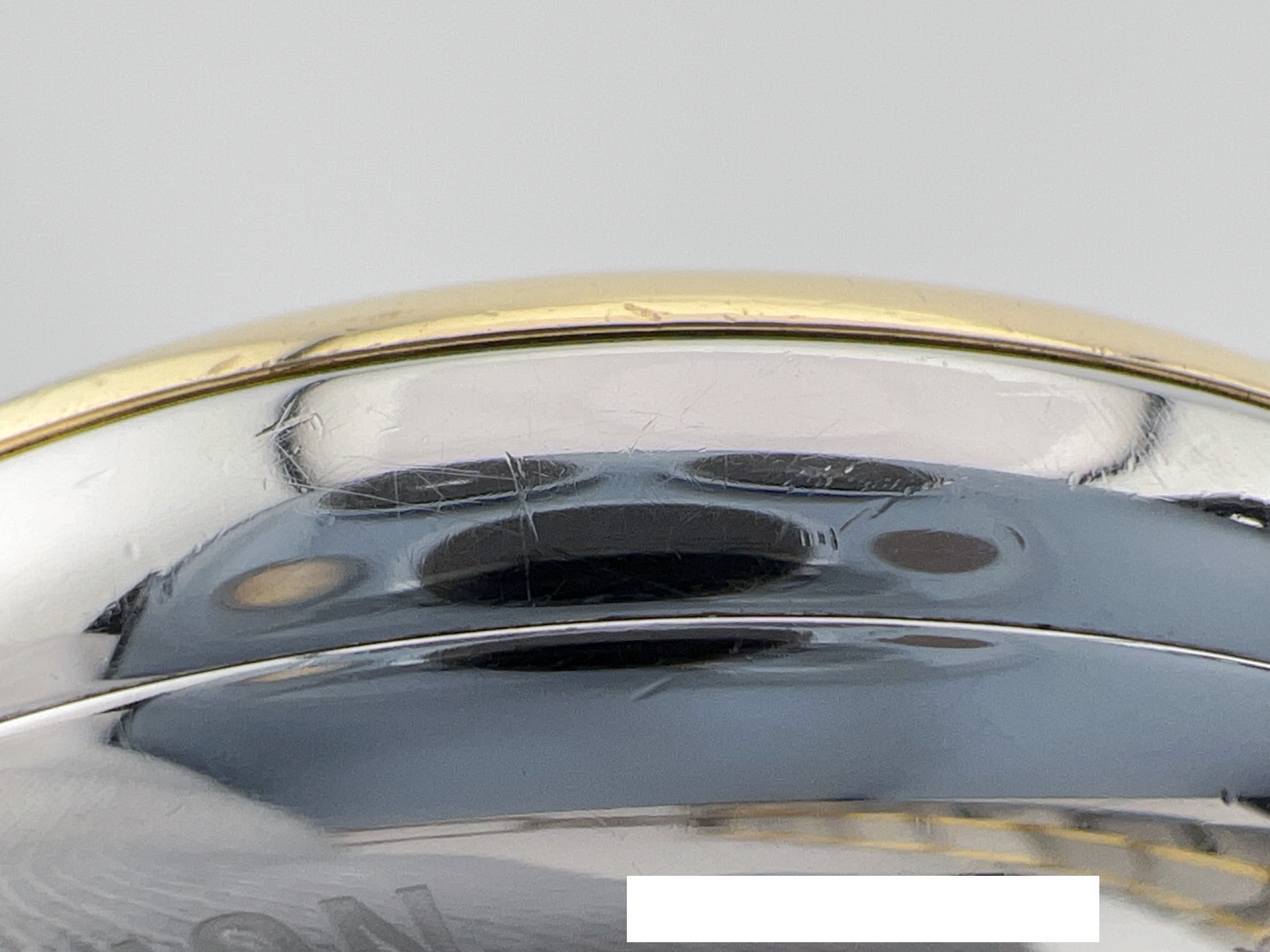 Longines17 censored.png