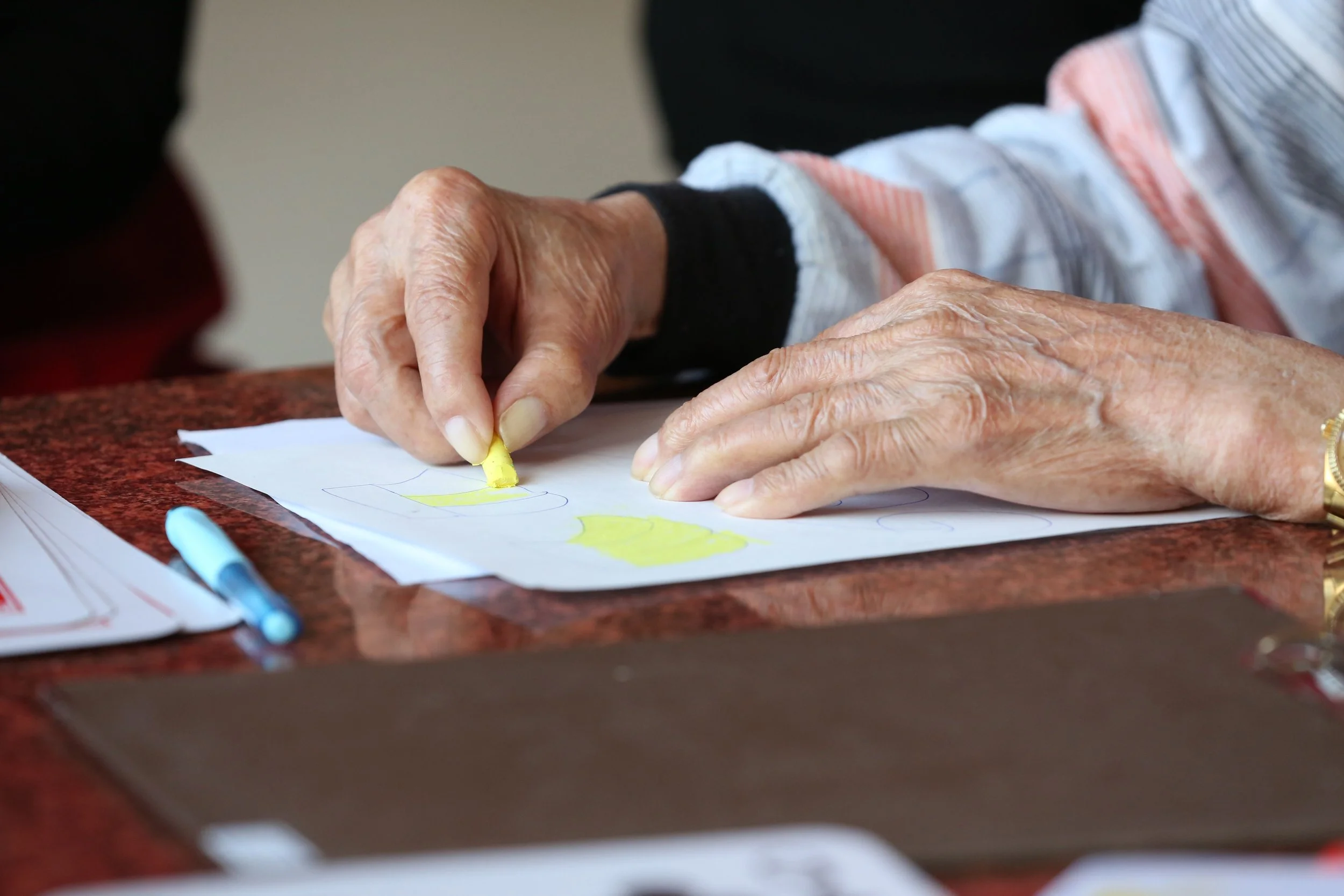 Mobile Notary for Senior Homes &amp; Assisted Living in Los Angeles