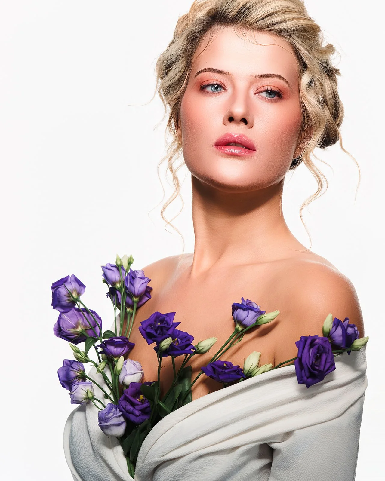 20251109 Beauty shoot Mandy -Look 4-23153-0627_websize.jpg