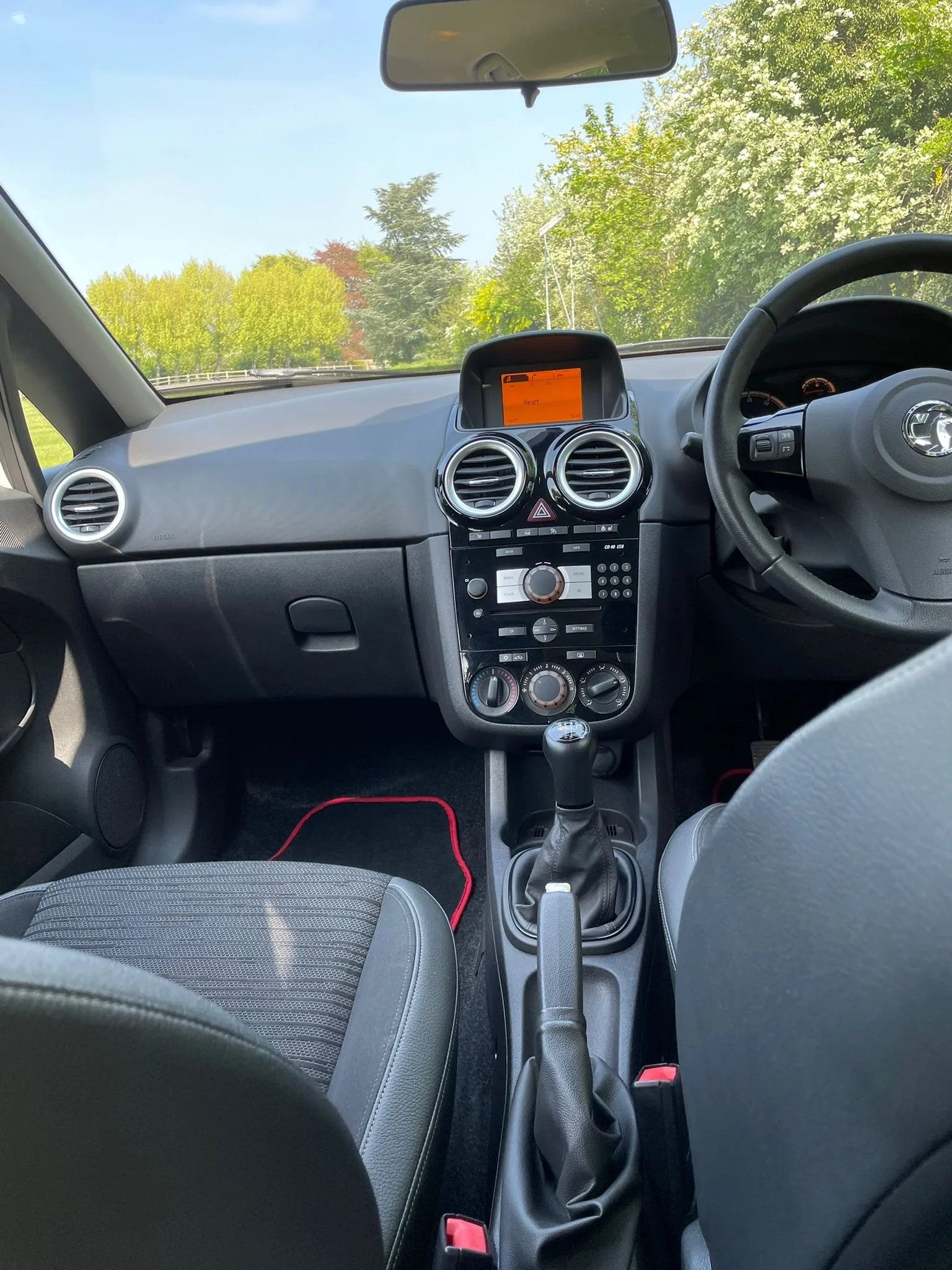 WhatsApp Image 2026-04-27 at 18.18.11 (4).jpeg