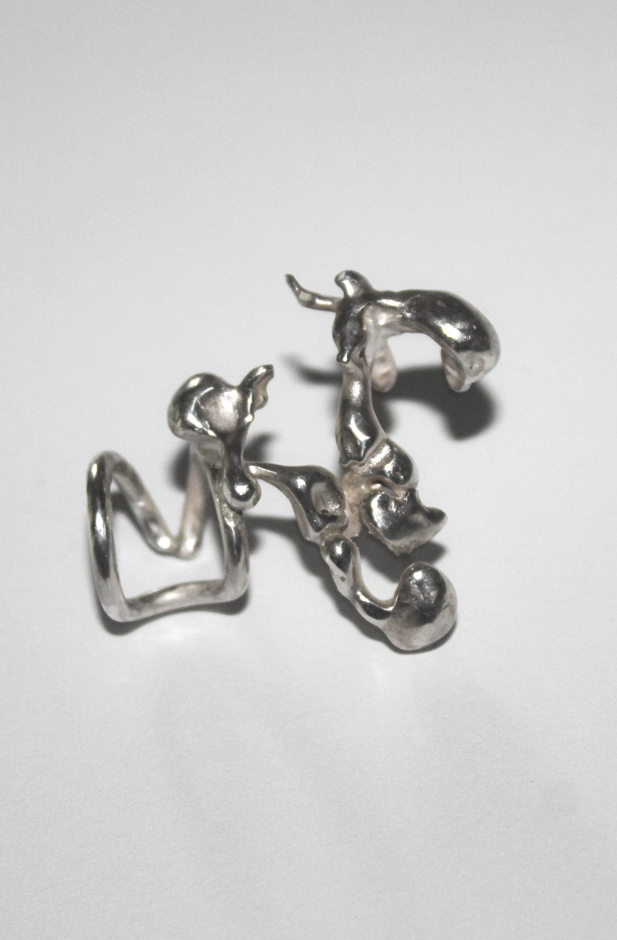 Dark_Matter_Earcuff.png