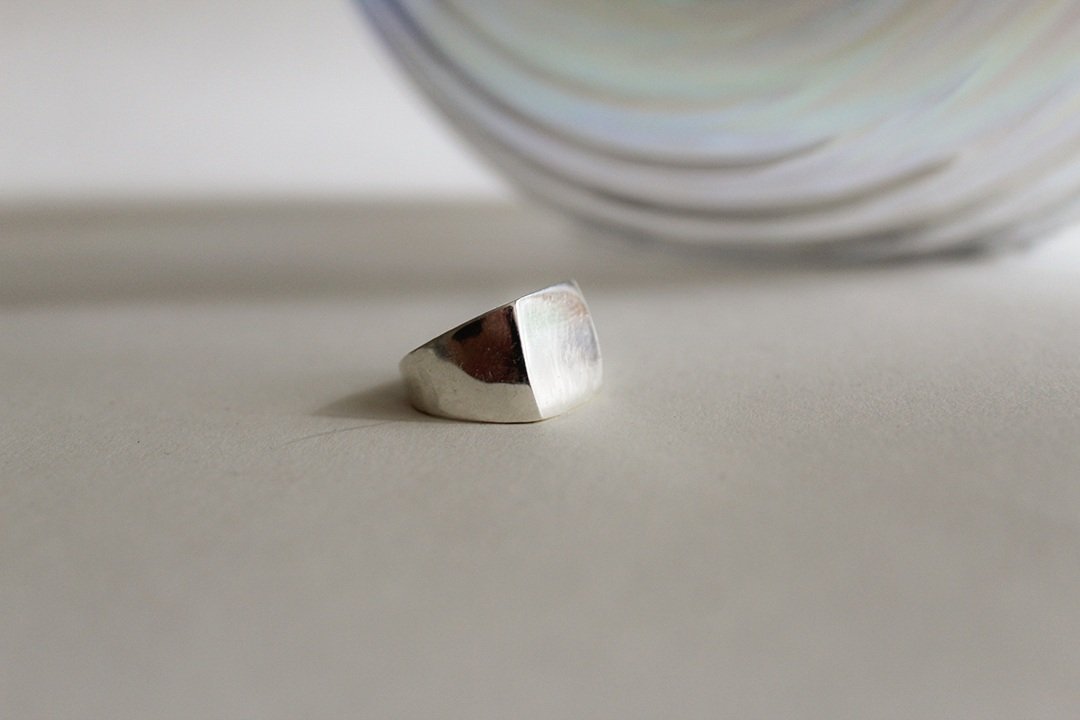 Signet_Ring_Glanz_2.jpg