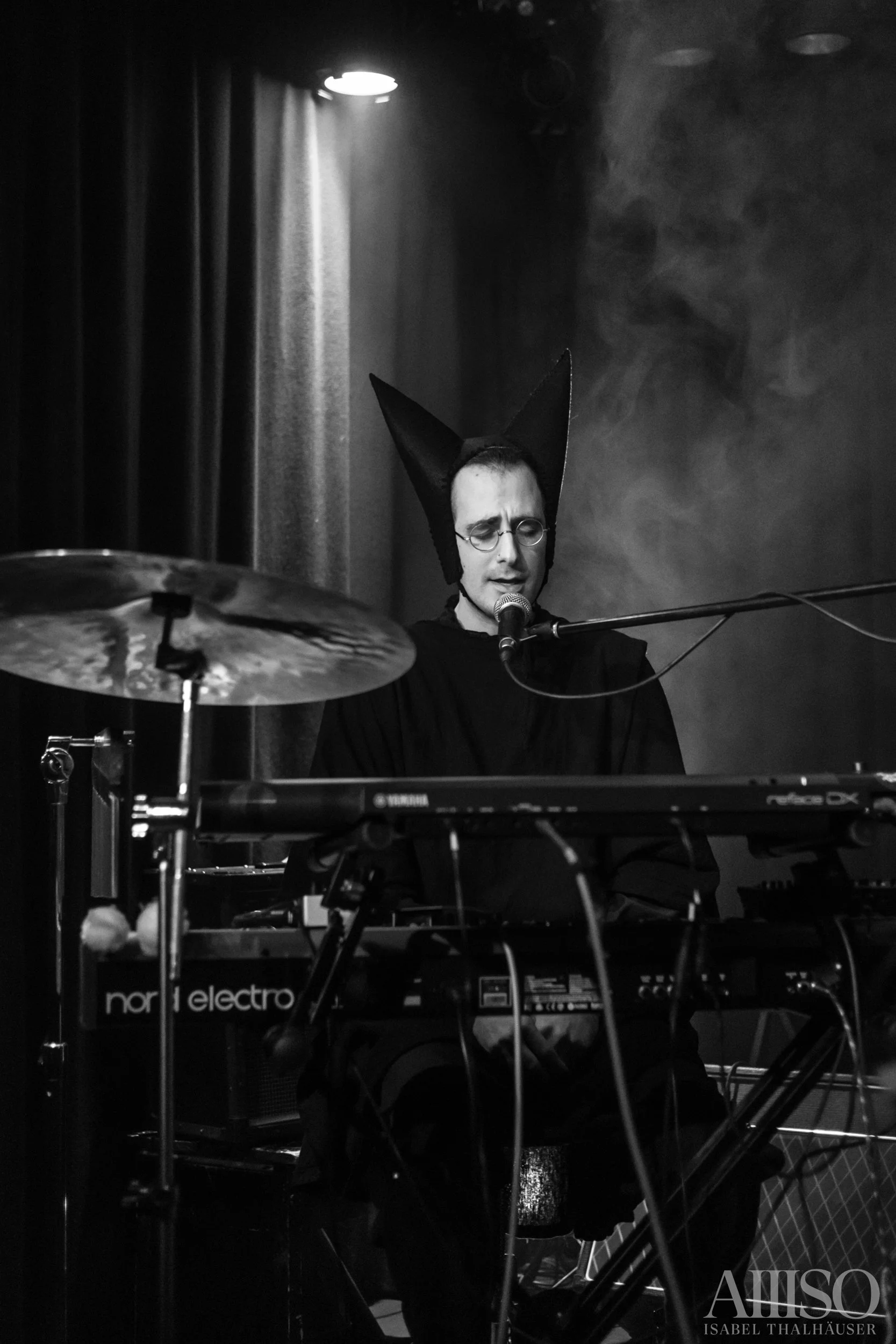 Cindy Gravitiy-18.jpg