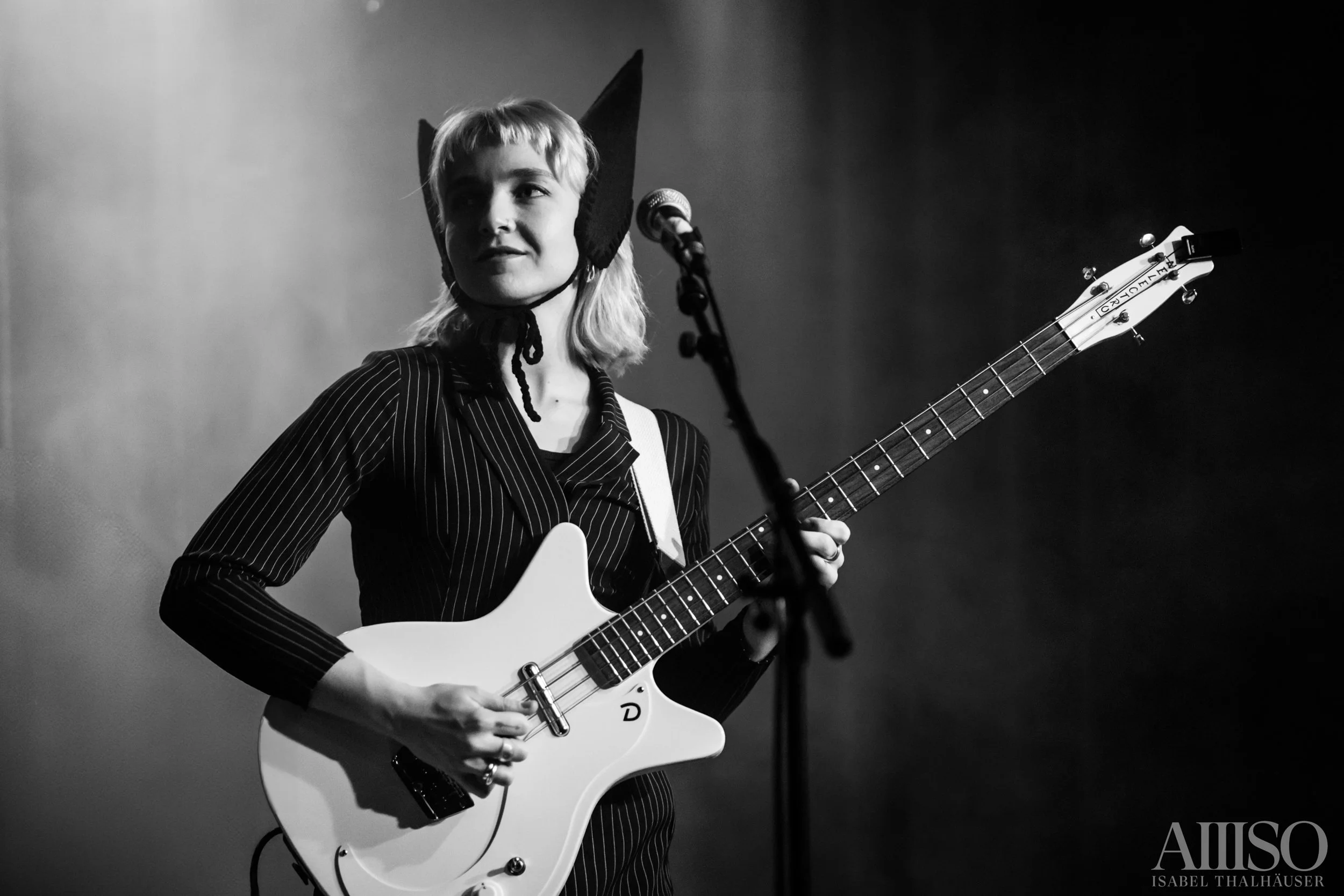 Cindy Gravitiy-9.jpg