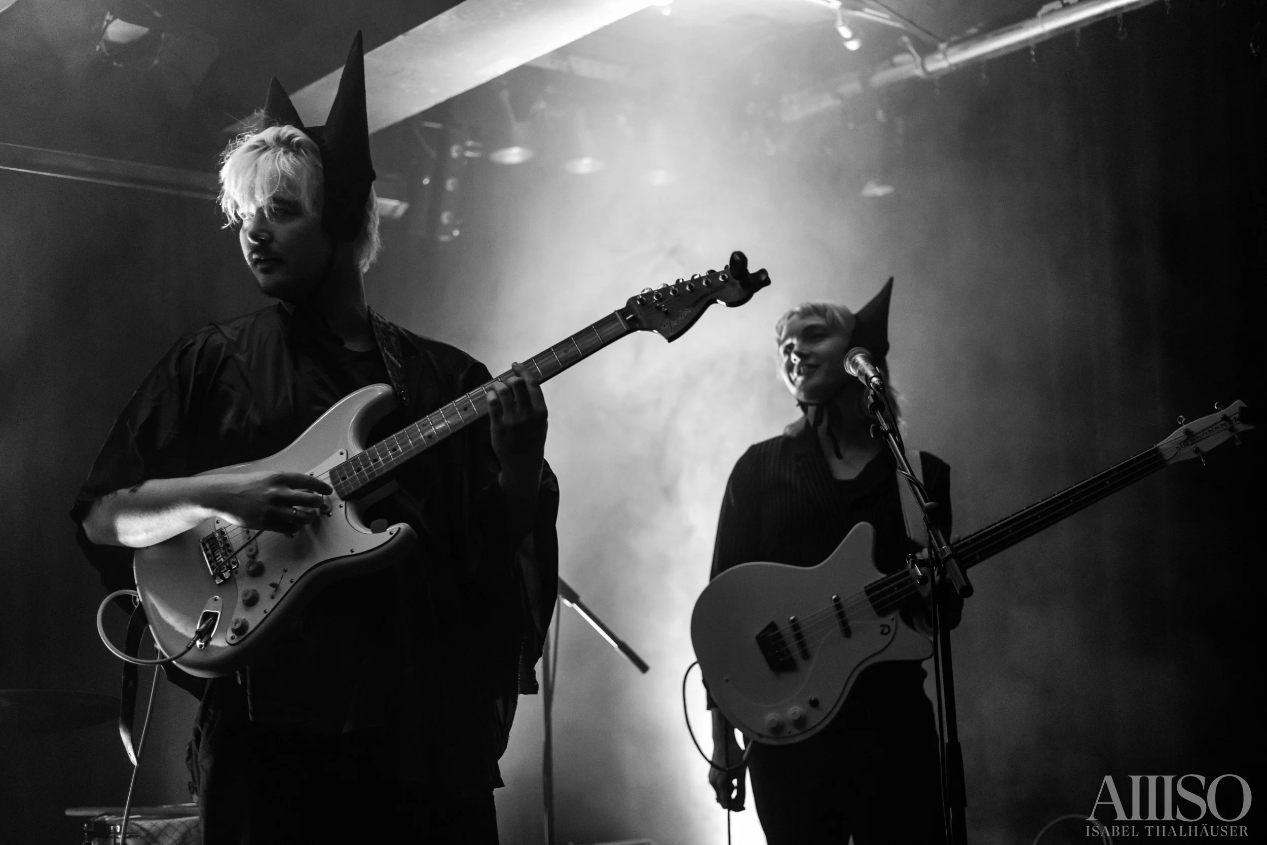 Cindy Gravitiy-17.jpg