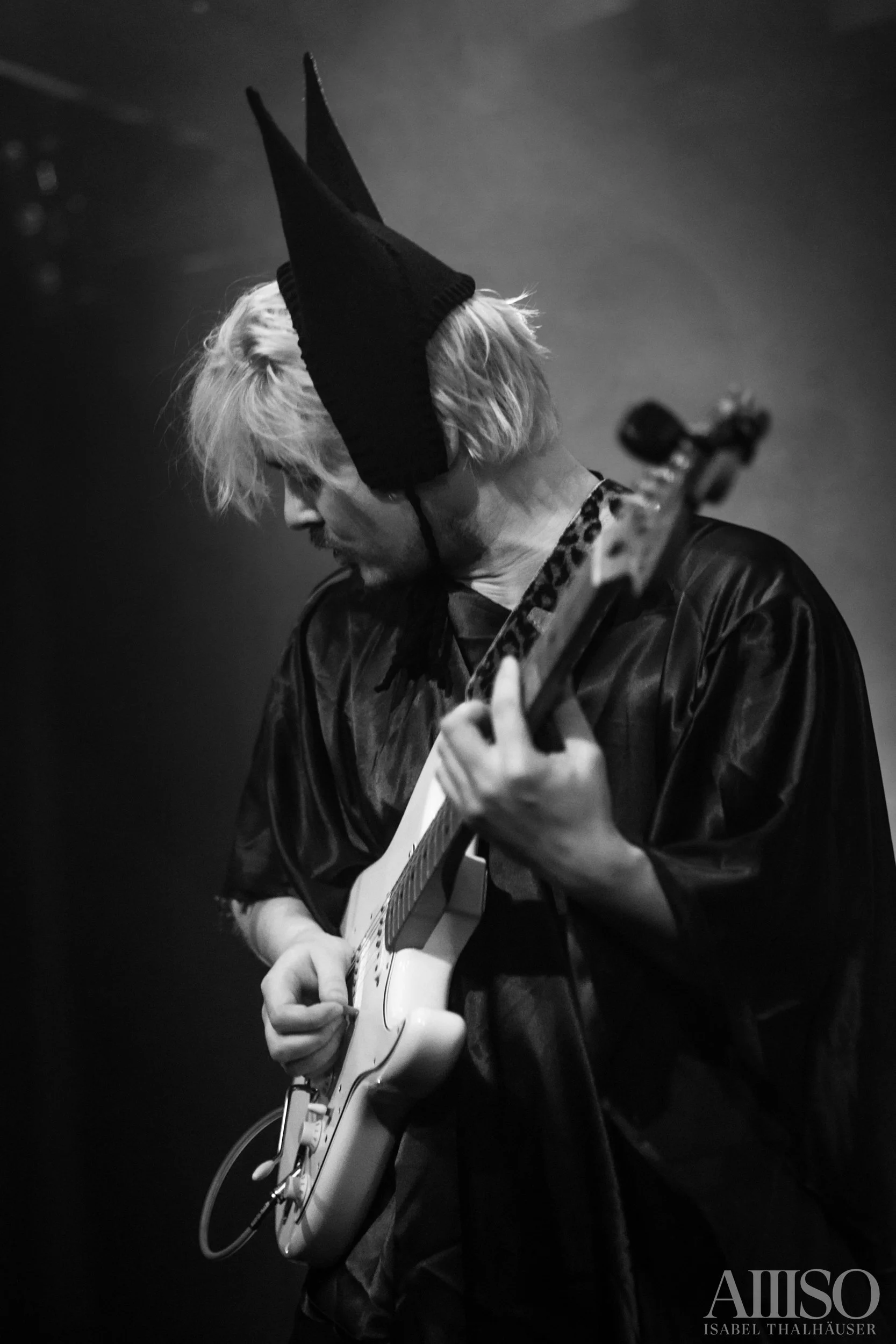 Cindy Gravitiy-24.jpg