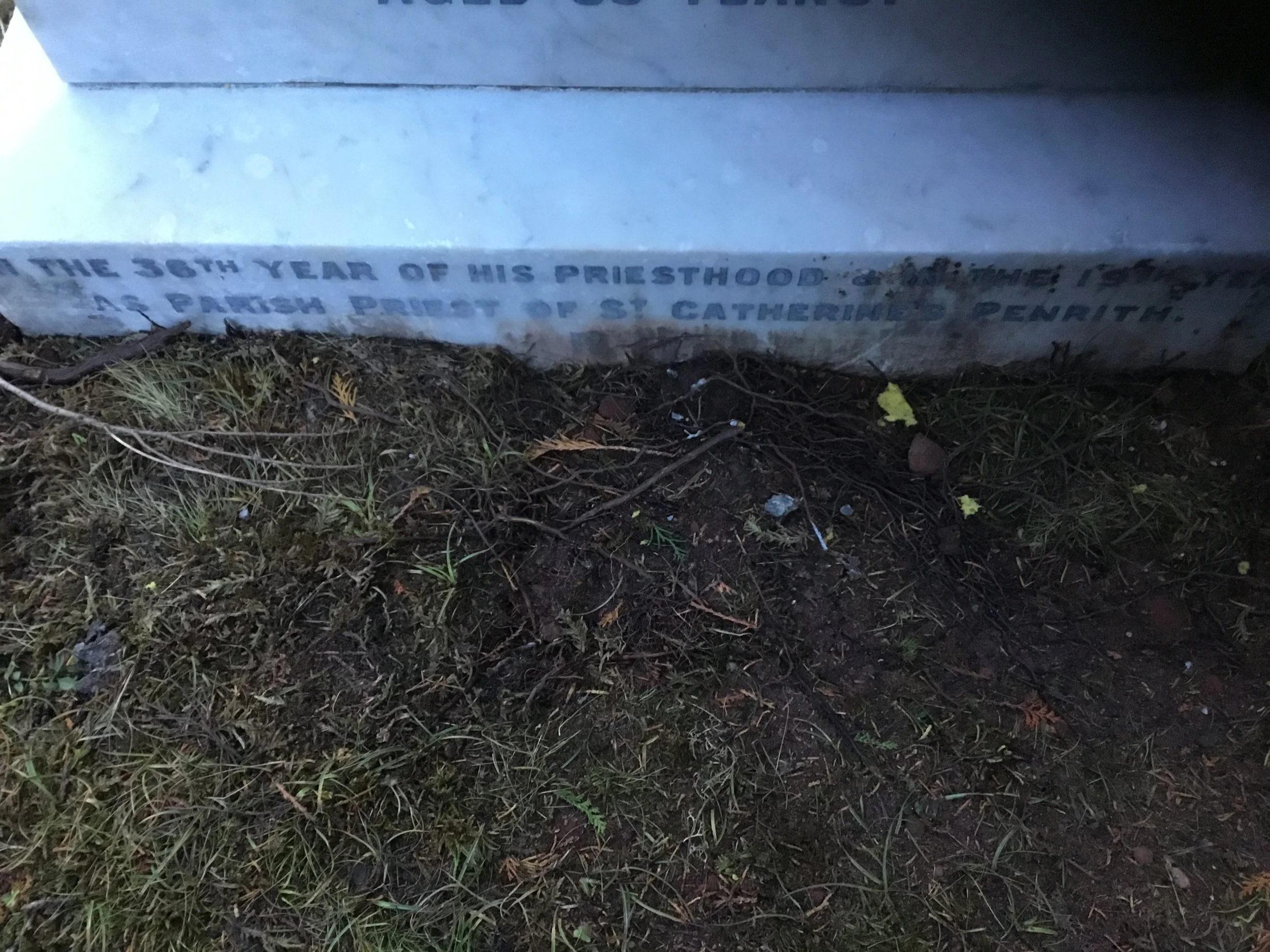 Fr Hill grave 4.jpeg