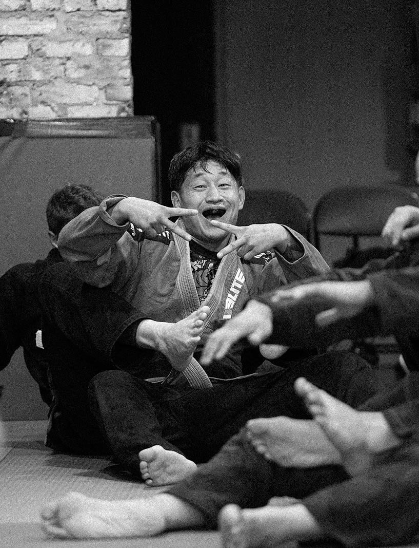 Told everyone to look intimidating. Come train with us if you want to master this too! #valkobjj #valkostudiobjj #chicagobjj

📸 @victormfchan