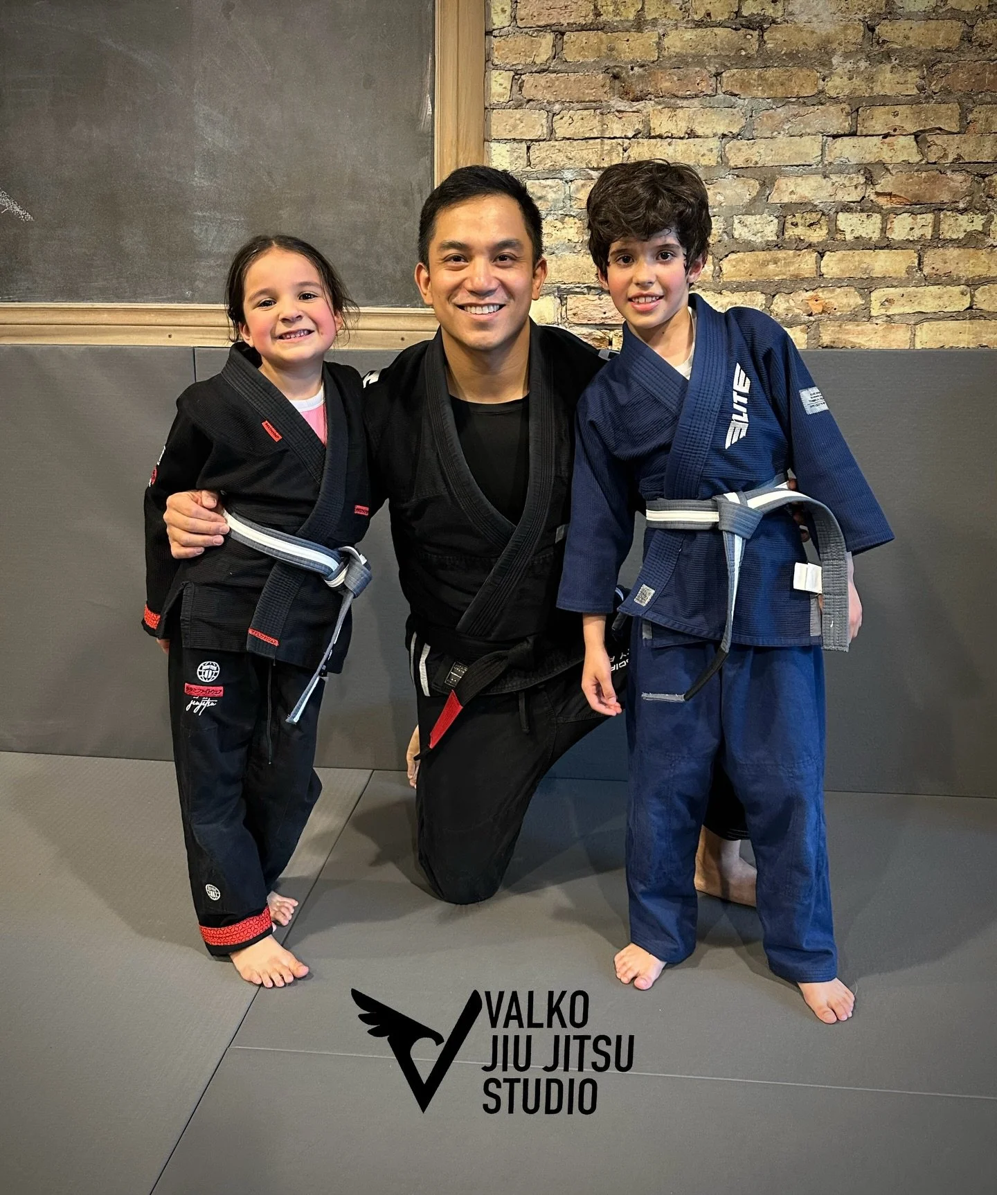Please join us in congratulating our two newest Grey/White belts! Their dedication and bravery show up on the mats every day. Proud of the work, and even more excited for what&rsquo;s ahead for these two!
