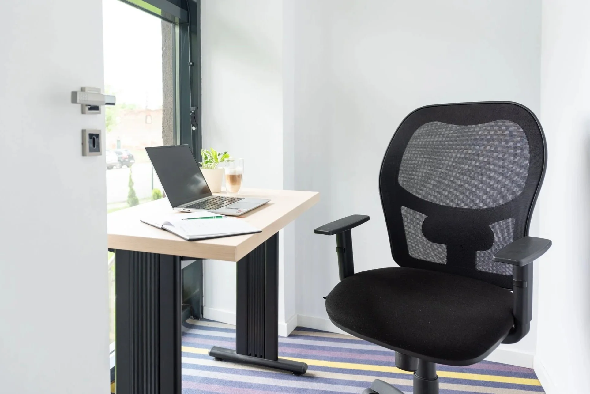 private office for one