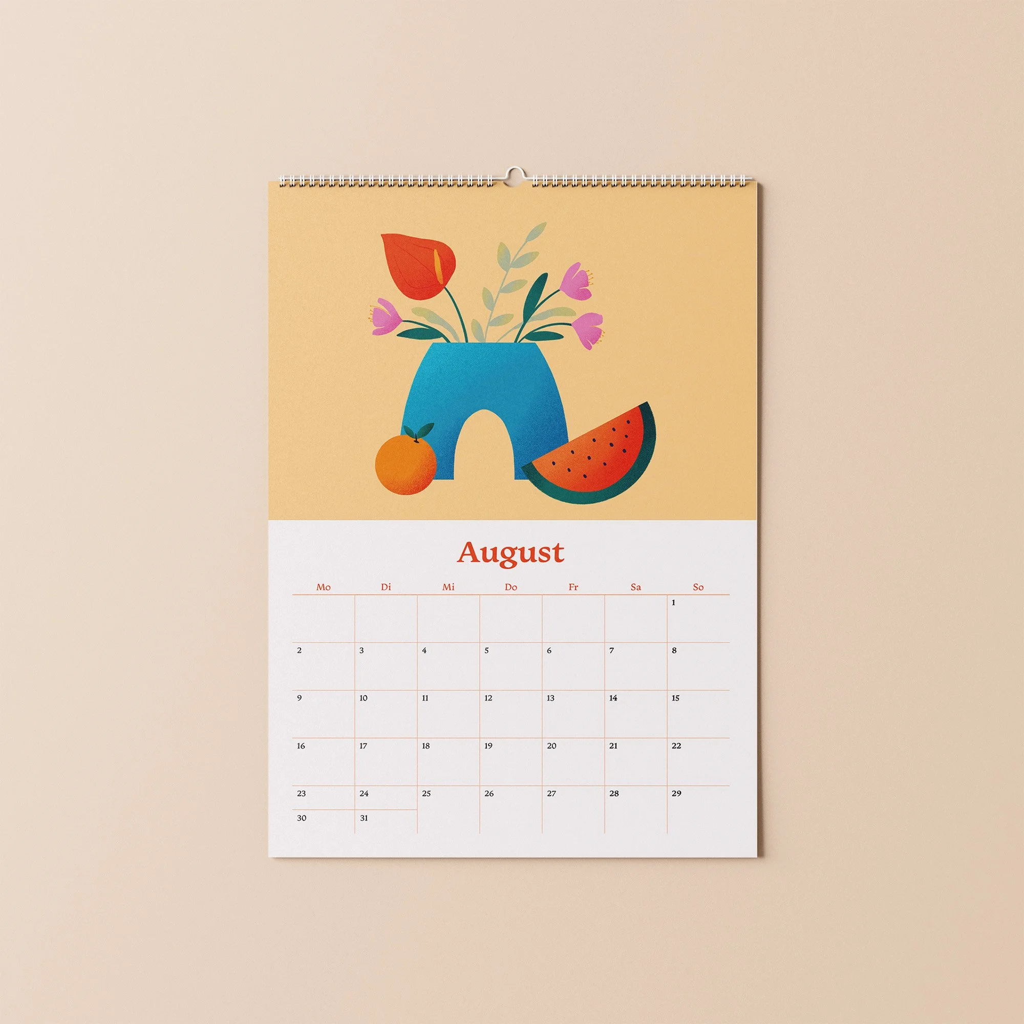Kalender 2027 Monatsblatt August – illustriertes Stillleben mit Früchten auf gelbem Hintergrund