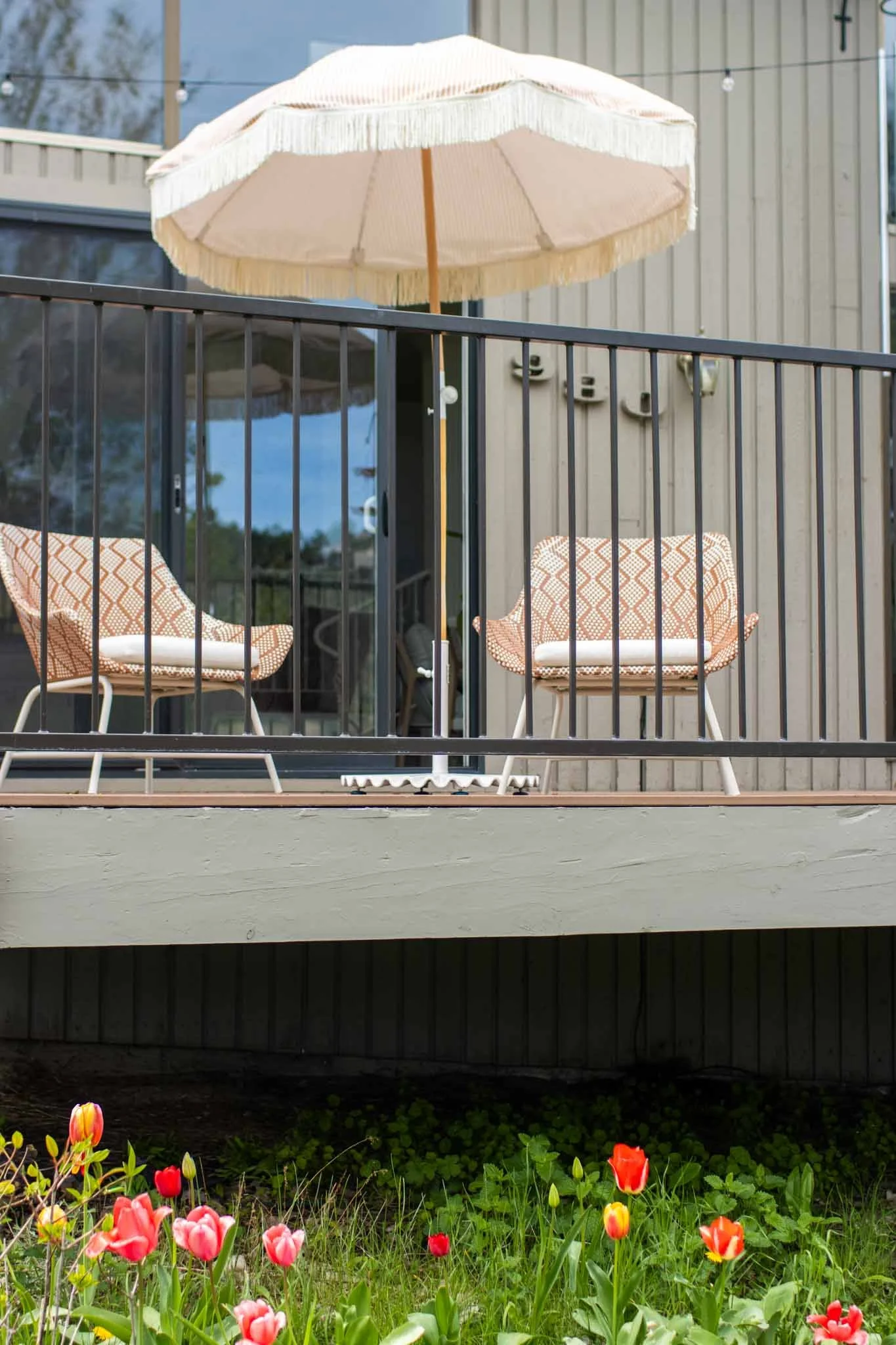 Both outdoors and indoors welcome you, off a private golf course