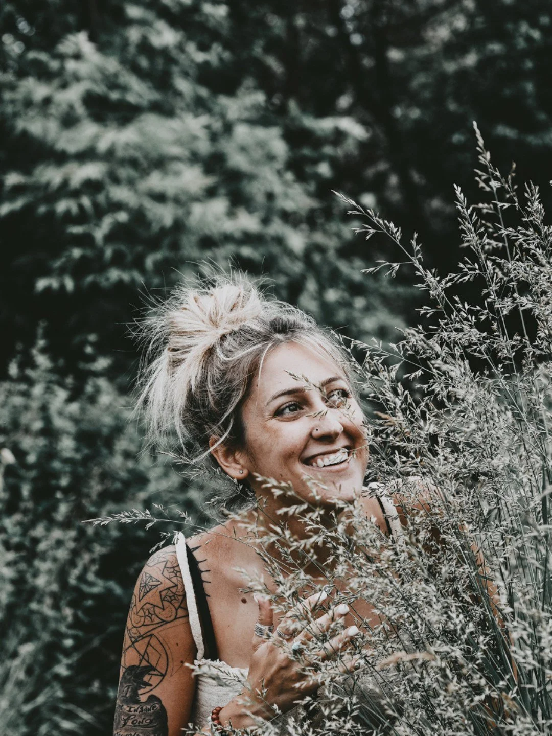 Behind the scenes: I build courses the same way I build herbal plans.

Small steps.

Clear structure.

A pace that respects real life.

If you are craving learning that is both deep and doable, the full course path guide is up on the blog (link in bi