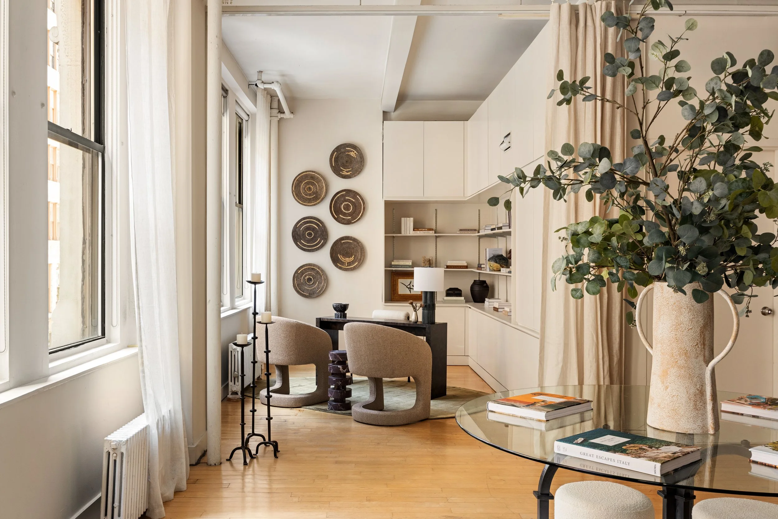 15 West 24th St, Flatiron, New York, Projects, Loudon, Staging, Styling, Interior Design, Real Estate, Luxury, Home, Foyer, Seating Group, City Views