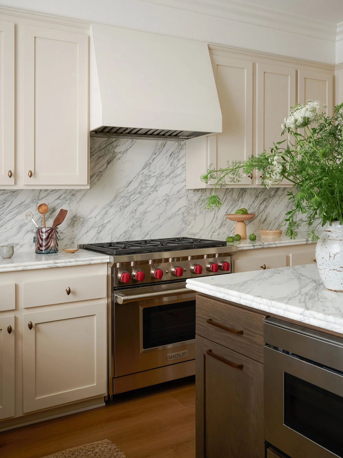 Because everyone loves a good before &amp; after! 🤌🏼

_________________________

Design: @californiarevivalstudio | Project: #CRSxAvenidaCiruela
Photography: @jennajophoto 
Styling: @en.shell.space