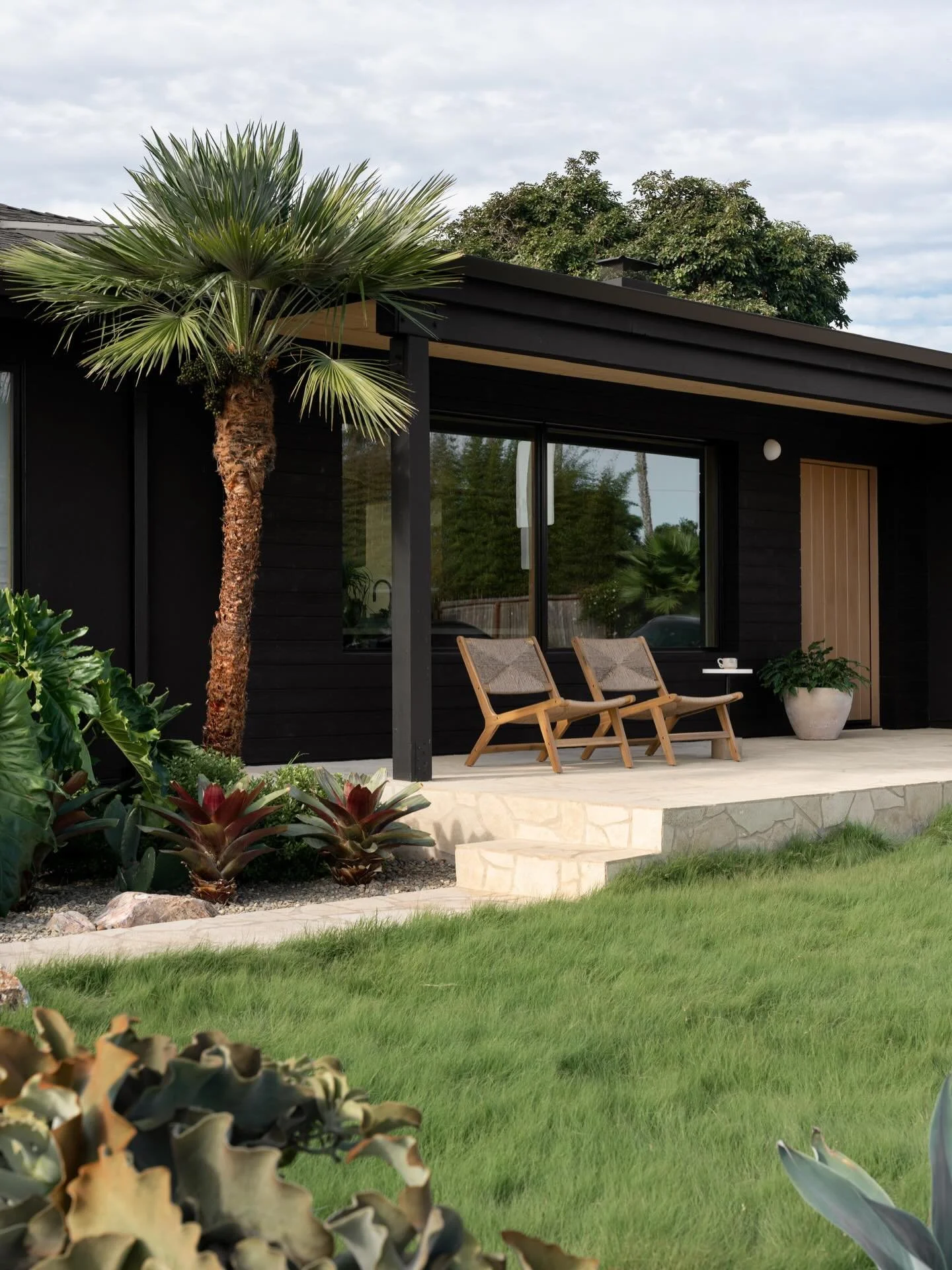 SWIPE to see some progress photos from construction. We love to show you the beautiful end product, but it&rsquo;s important to see that sometimes the journey getting there isn&rsquo;t glamorous at all! BUT it is always worth your time &amp; investme