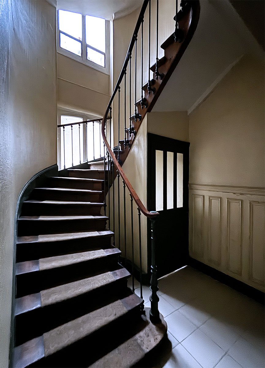 TRAIT DAXE-RENOVATION-ESCALIER.jpg