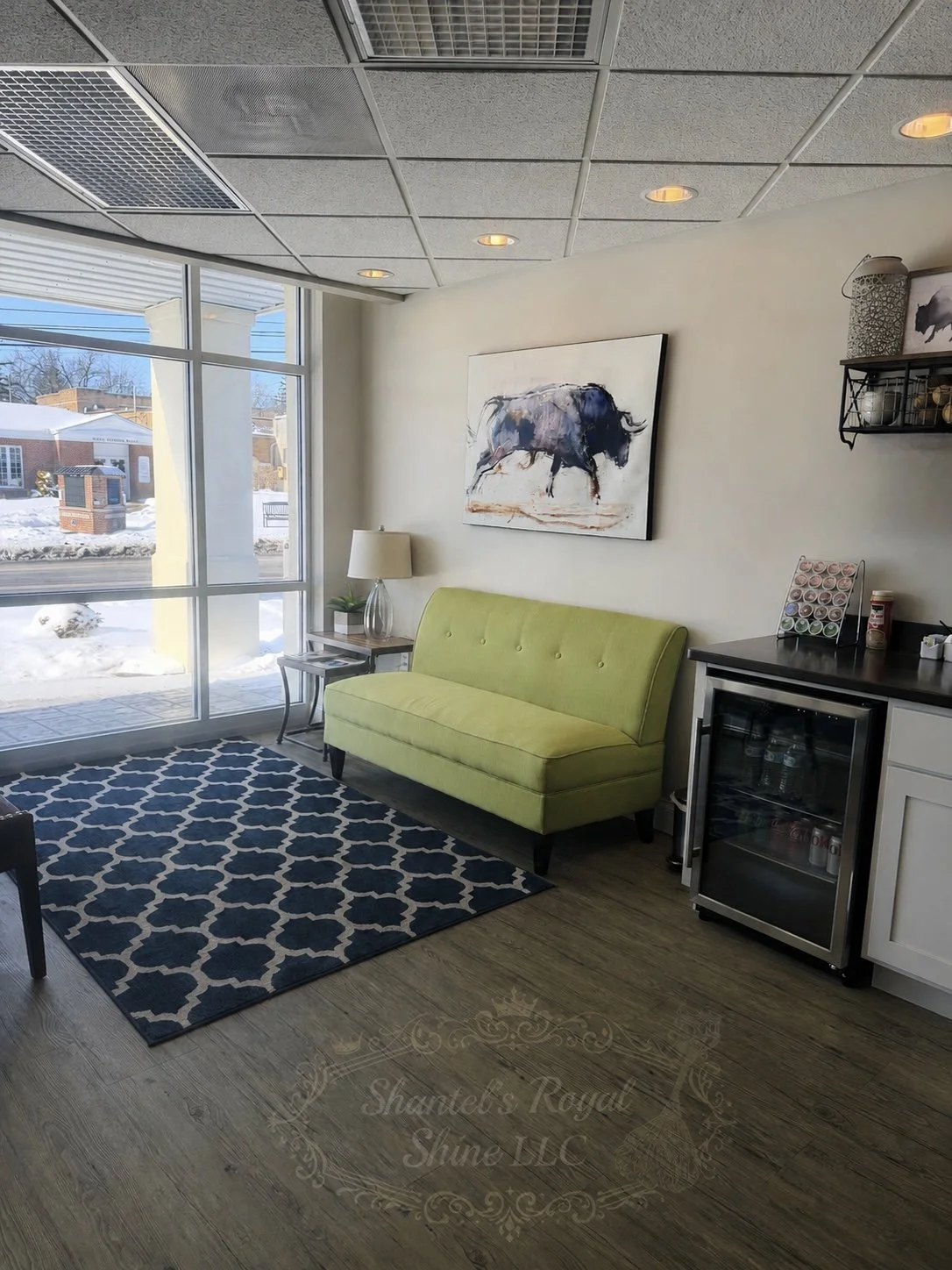 Office that has been cleaned by Shantel's Royal Shine in Wooster Ohio