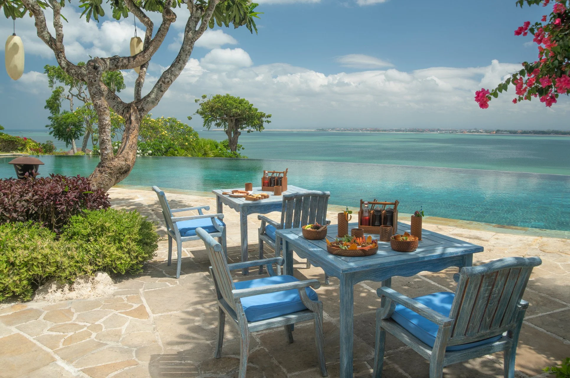 Four Seasons Resort Bali at Jimbaran Bay.jpg
