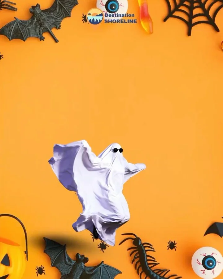 👻 BOO! Shoreline is getting SPOOKY! 🎃🦇

Looking for some Halloween fun in Shoreline? We&rsquo;ve rounded up 13 frightfully fun events happening in and around Shoreline this October! From haunted hayrides and costume parties to D&iacute;a de los Mu