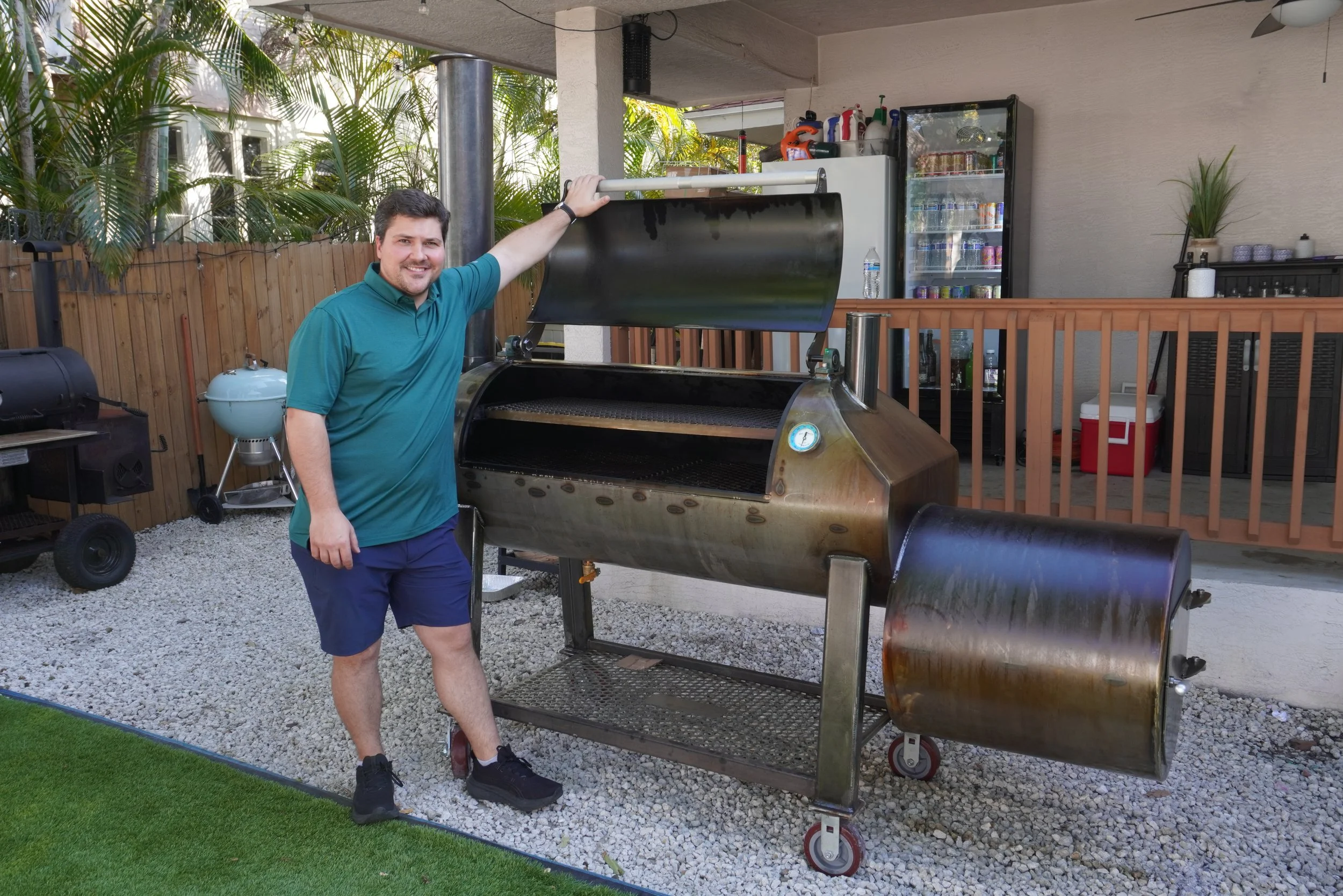 superior-smokers-evolution-offset-bbq-pit-jeremy-yoder-outdoor-cook-space.jpg.JPG