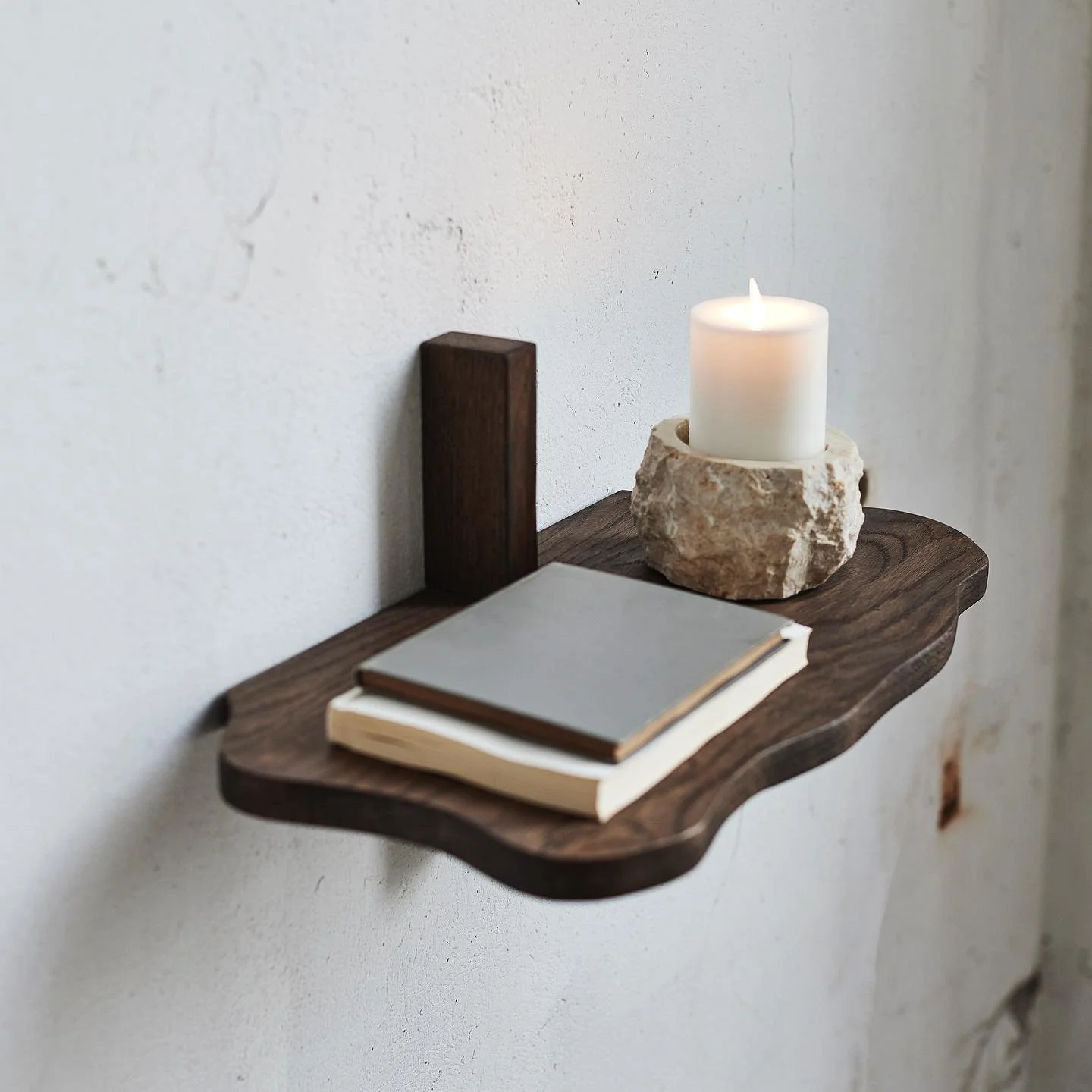The PAMU shelves🤍 Pamu is a tribute to the scenic and beautiful landscape at &lsquo;Pamukkale&rsquo; in Turkey, characterized by beautiful and distinctive limestone terraces, shaped by water from hot springs that have been moving down the mountainsi