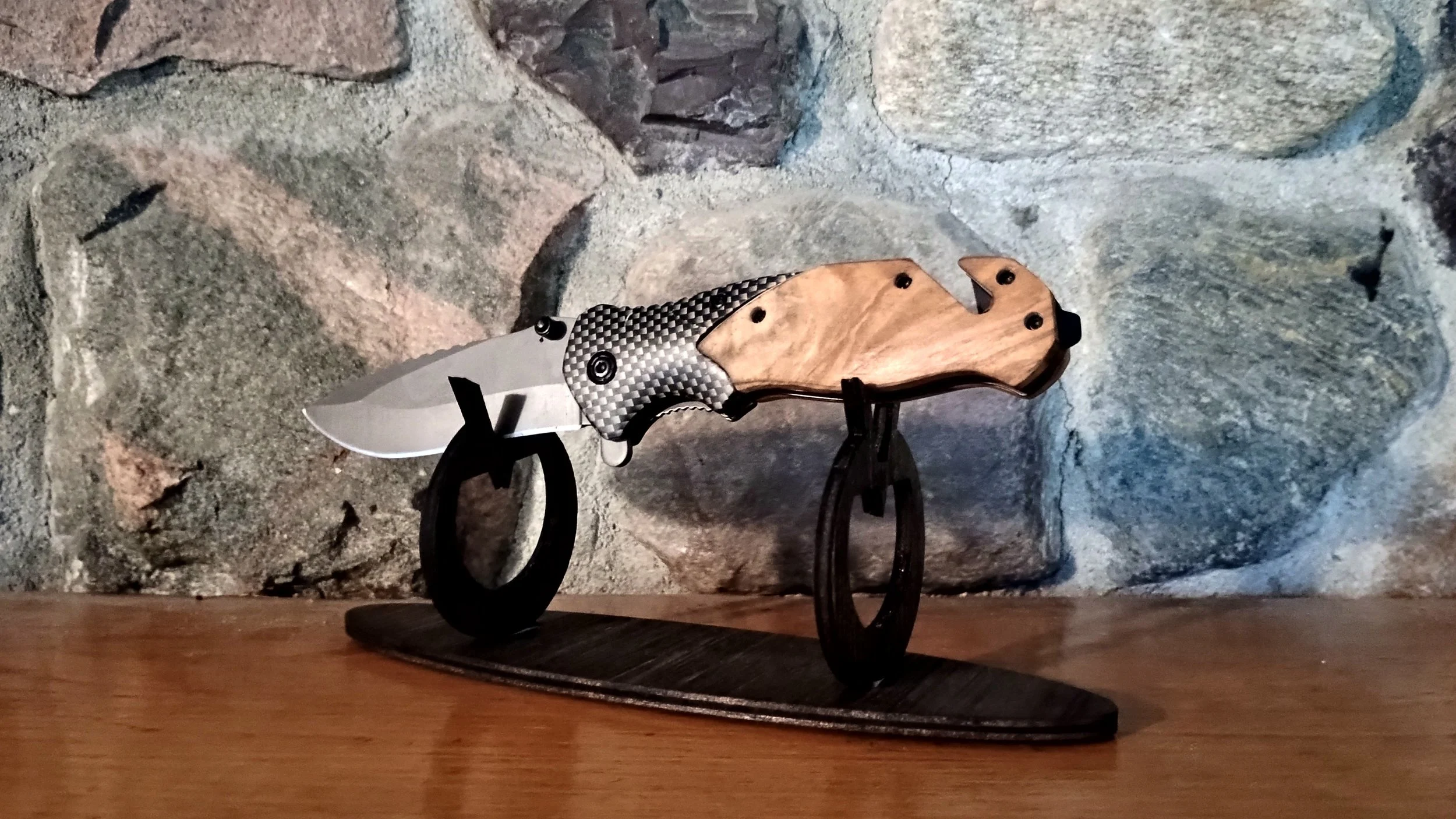 Knife Stand