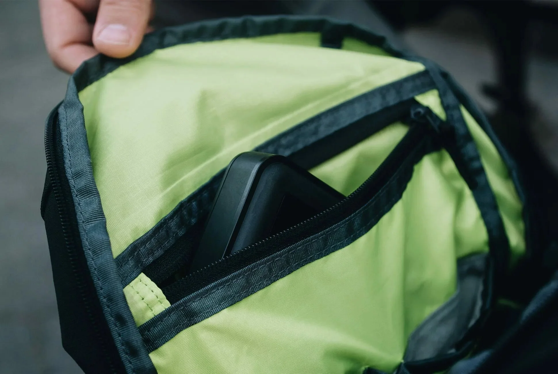 Lifeproof-Backpack-gear-patrol-4-jpg.jpg