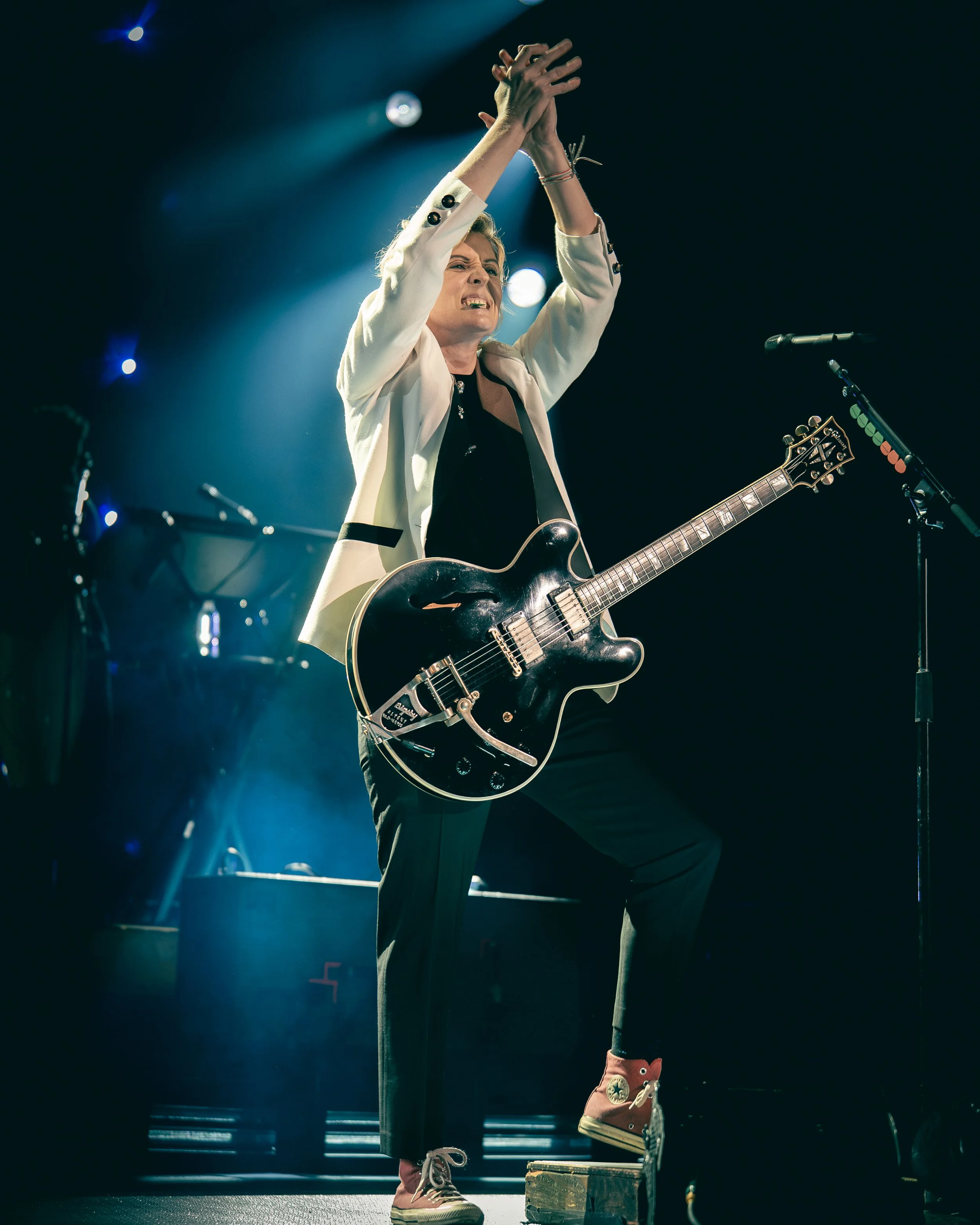 Brandi Carlile_The Forum LA_Jen Horton-20.jpg