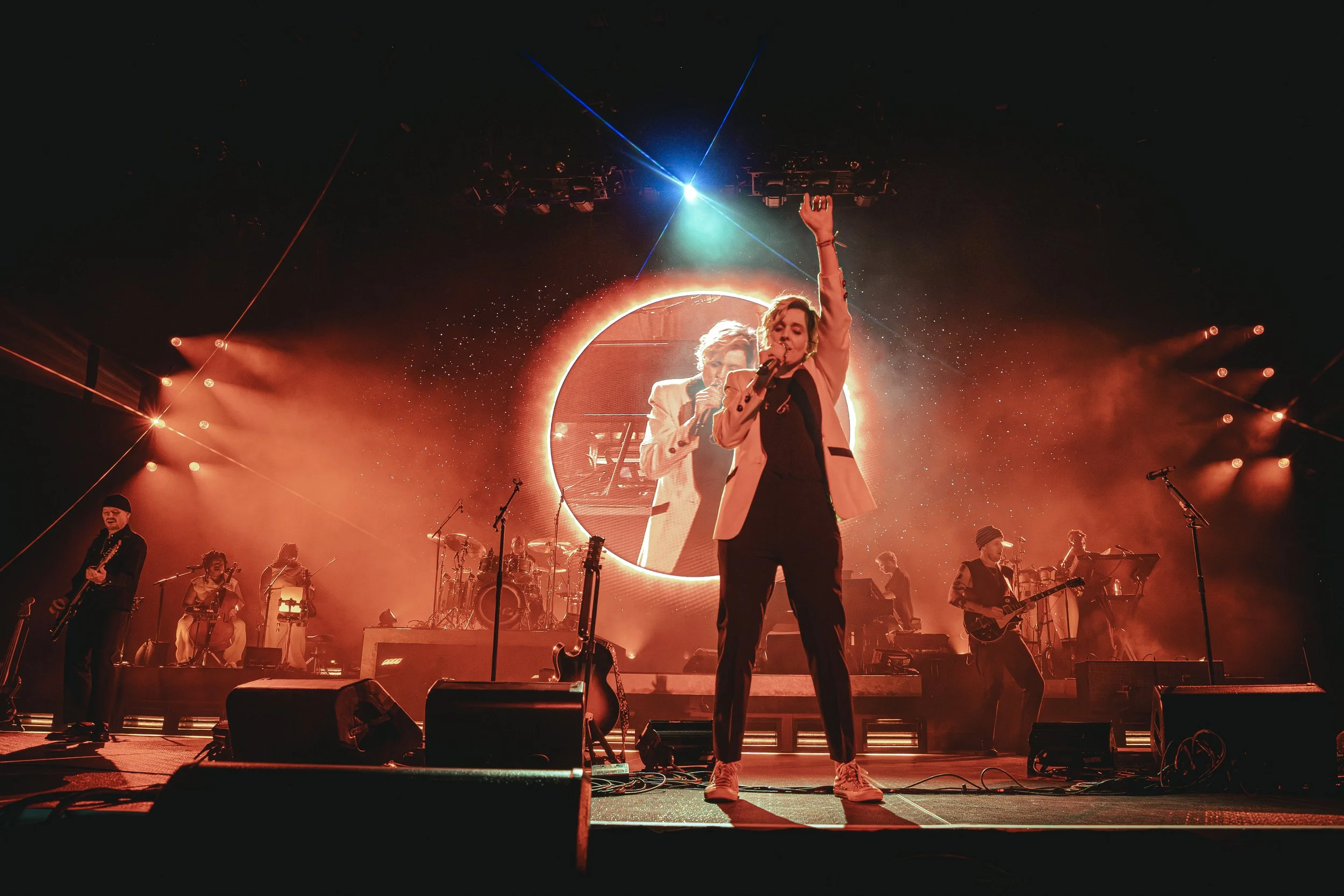 Brandi Carlile_The Forum LA_Jen Horton-22.jpg