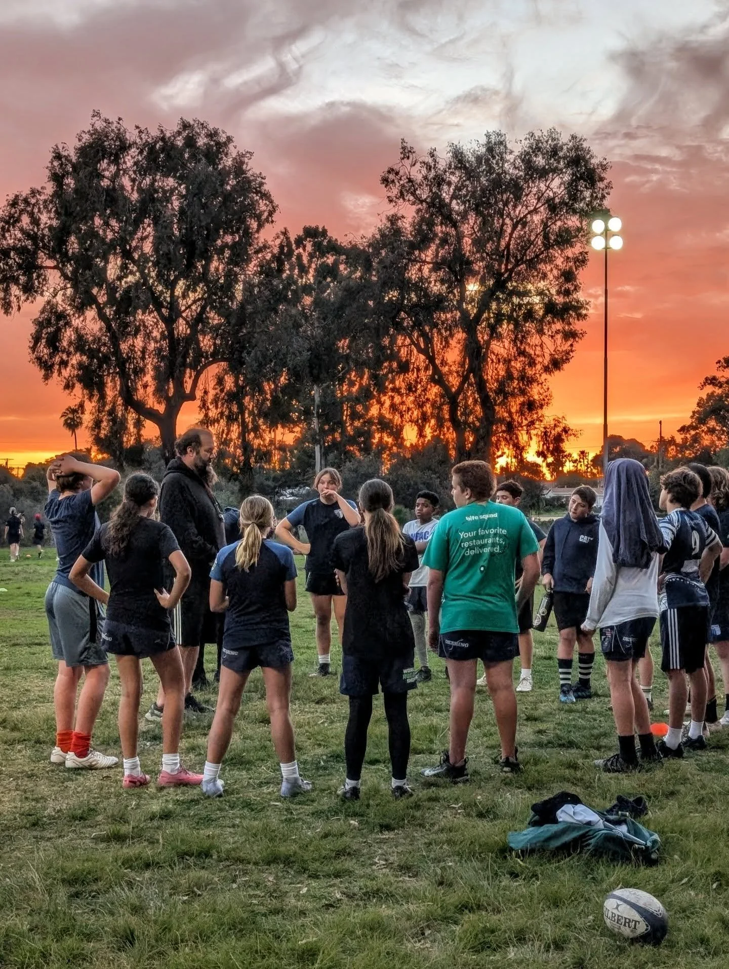 Who doesn't love rugby in San Diego with moments like this. 🌆

📸 by @cari_santillan