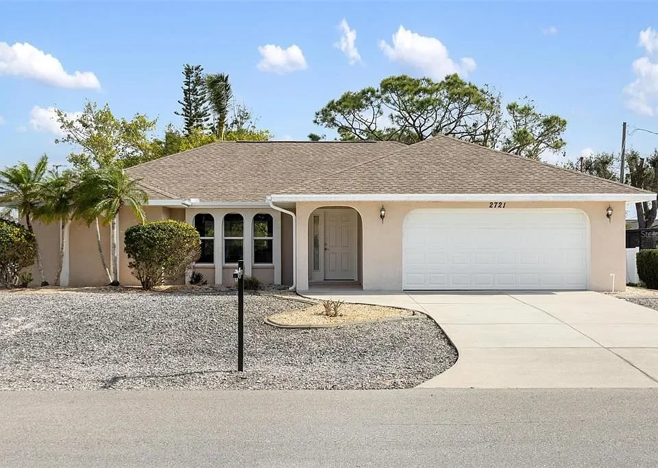 $360,000 | 2721 Twelfth St, Grove City