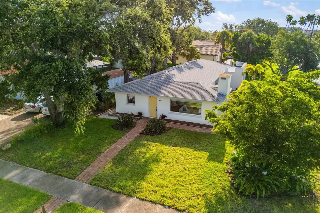 $645,000 | 317 Harbor Dr, Venice