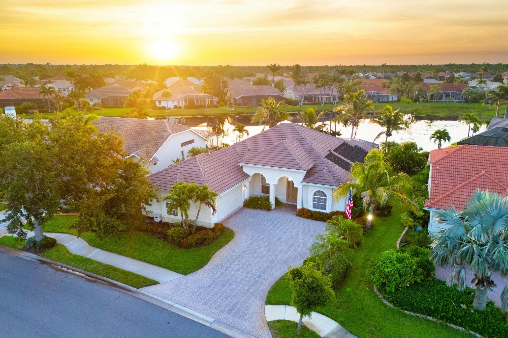 $625,000 | 4334 Corso Venetia Blvd, Venice