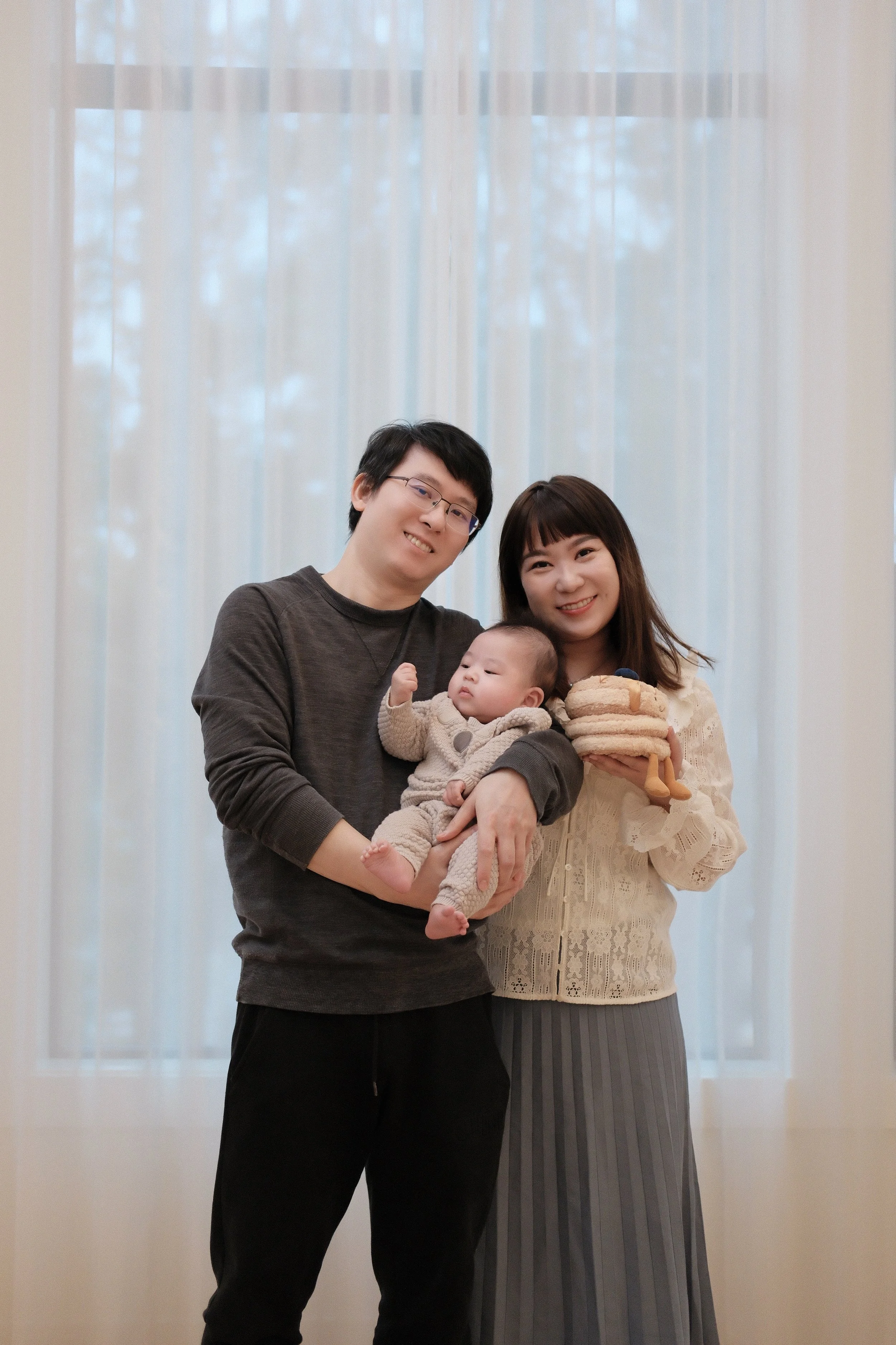 全家福 (Family Portraits)