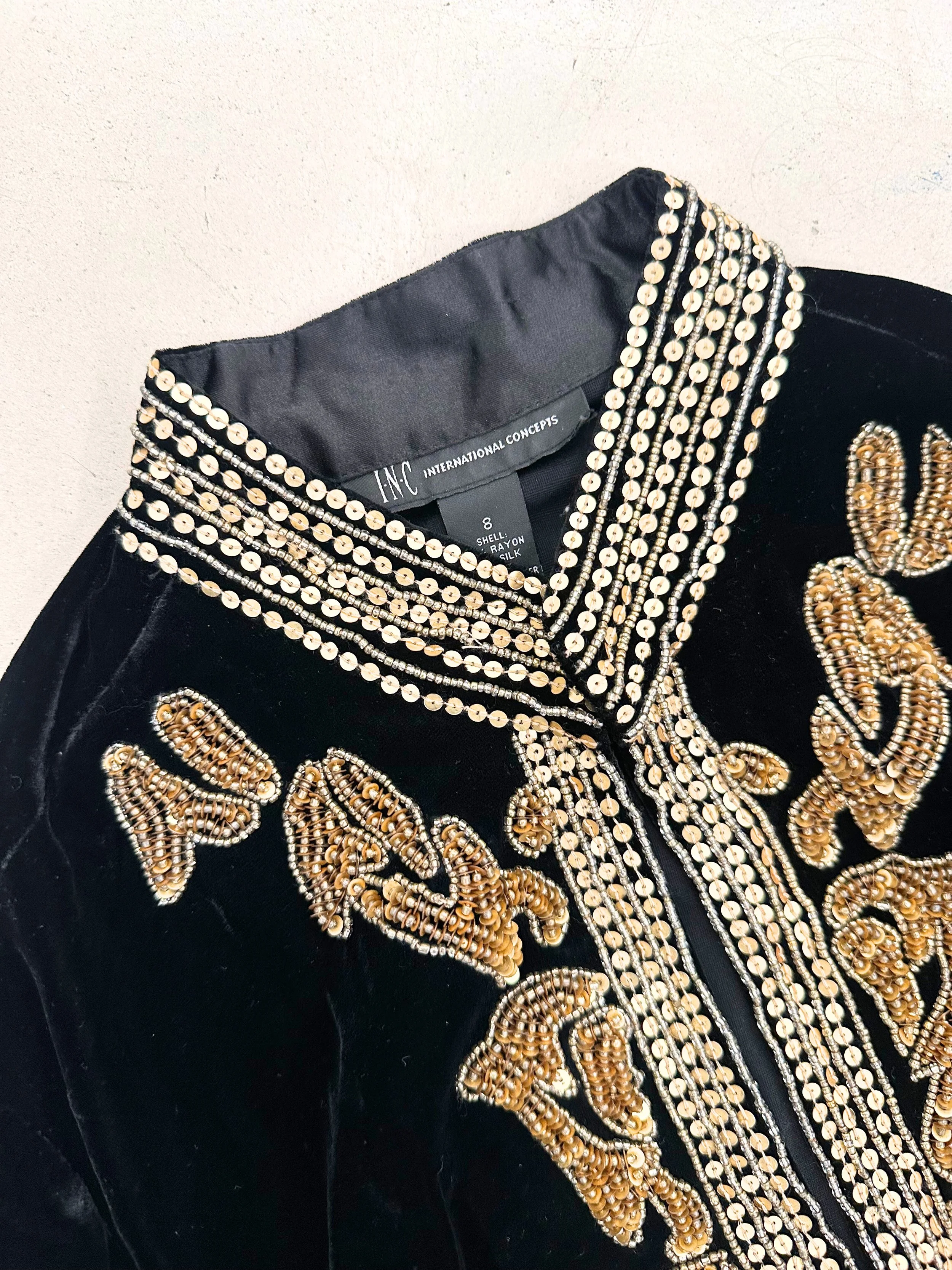 beaded neck shir 2 - Edited.jpg