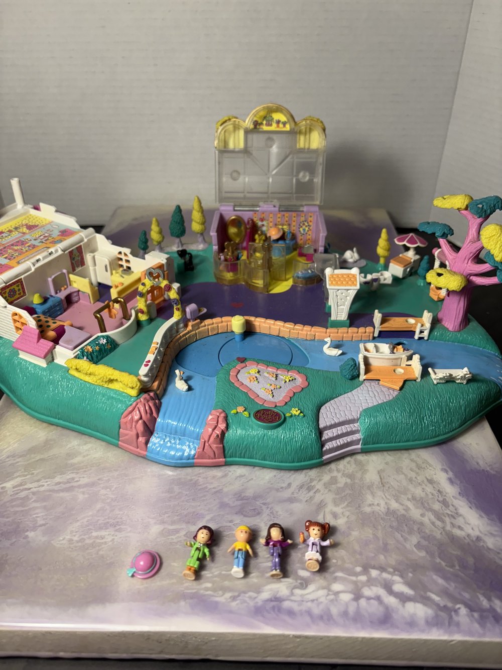 Vintage 1996 Polly Pocket - Magical Movin Pollyville Playset with
