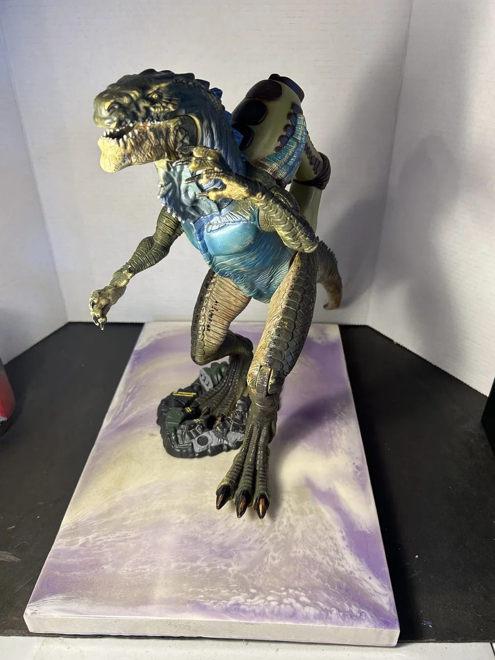 ToyBiz Godzilla (1998) Electronic Battle Action Heavy Hitter