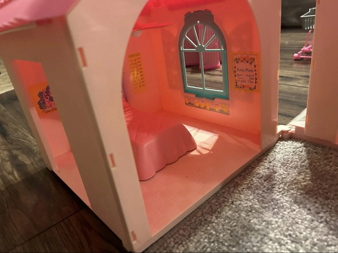 Pony's House Vintage My Little Pony PARADISE ESTATE Villa Playset