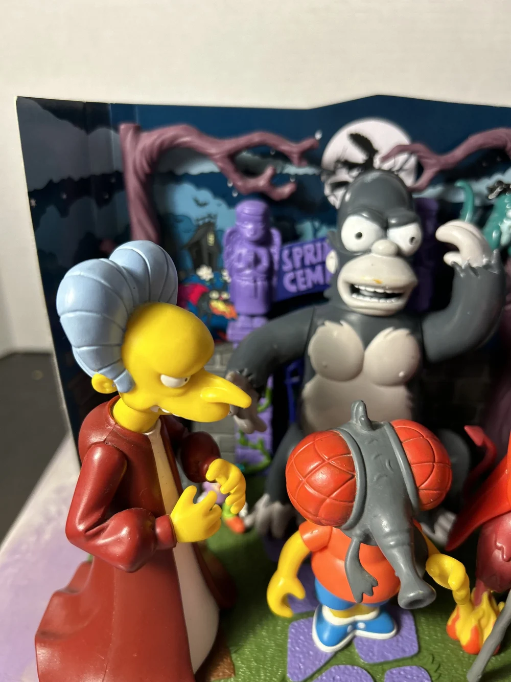 Simpsons World Of Springfield Treehouse of Horror Springfield