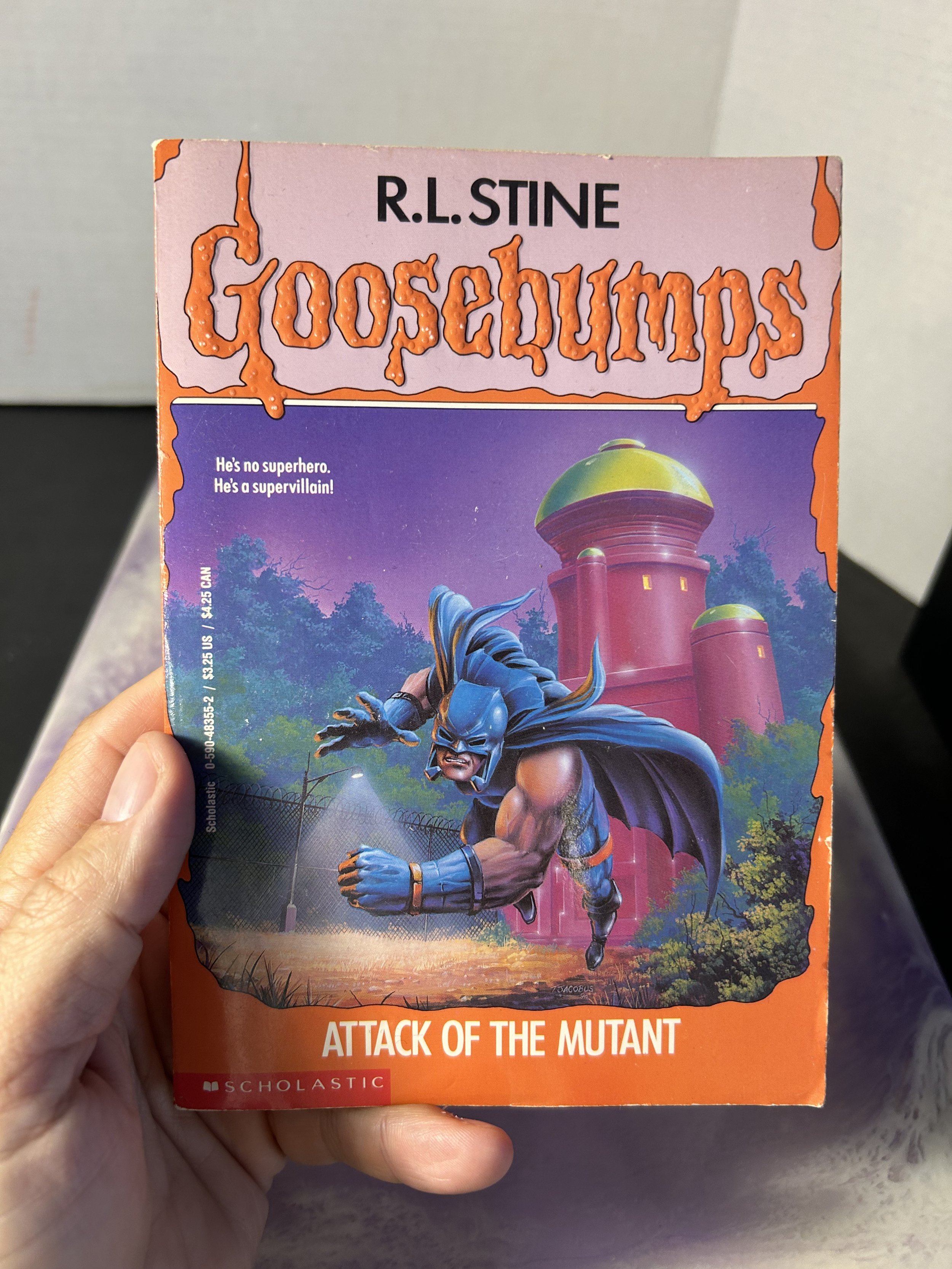 Vintage Attack of the Mutant (Goosebumps - 25 ) by R.L. Stine (Paperback book) - Vintage 90's Kids Novel