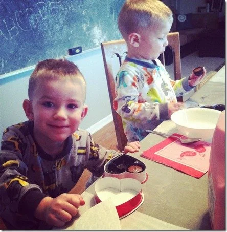 InstaFriday- Sharing Love