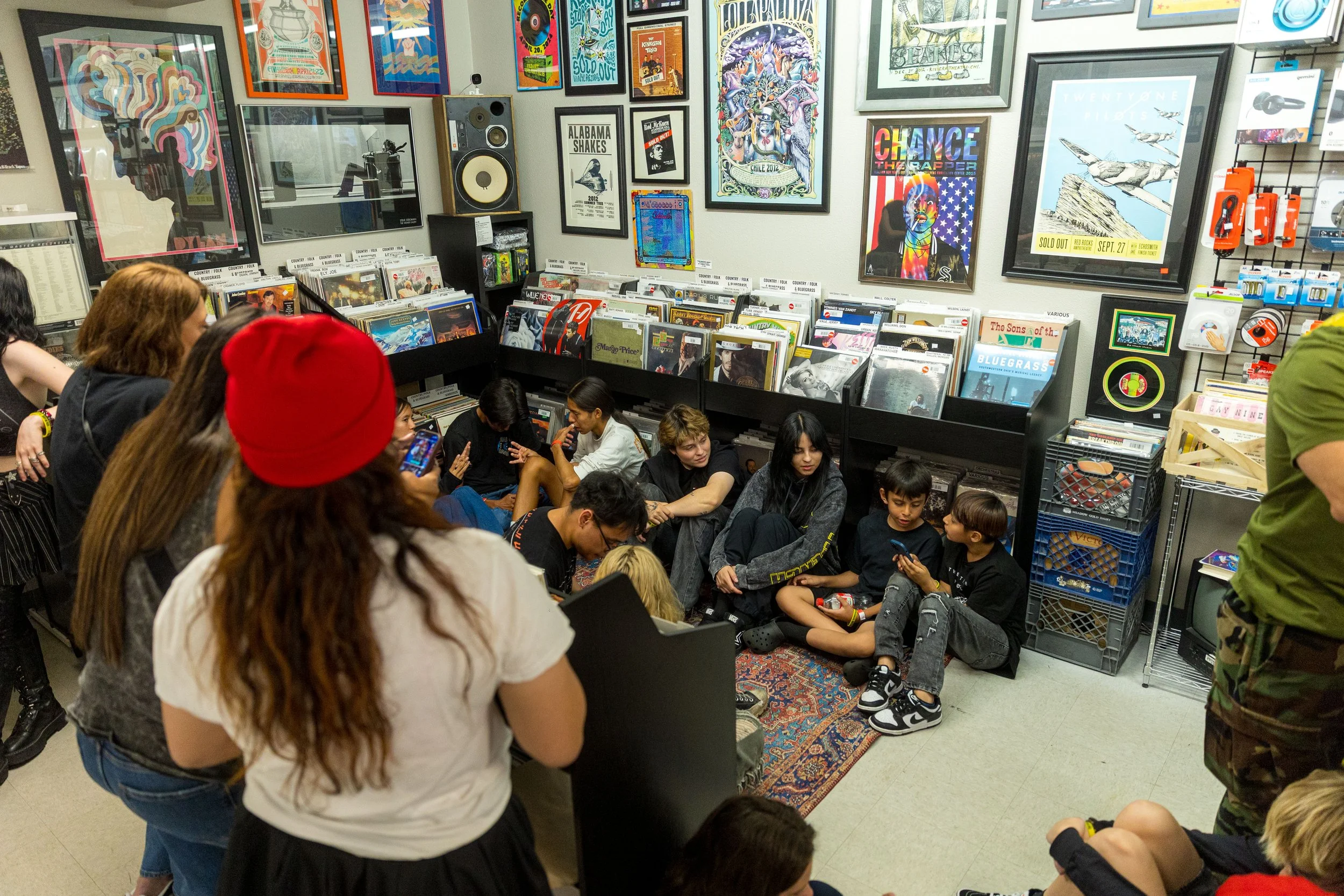 TOP Listening Party EE-9.jpg