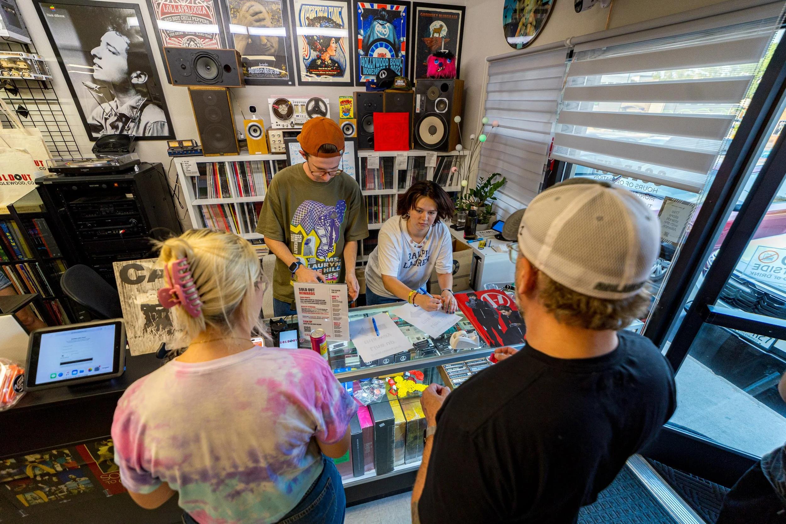 TOP Listening Party EE-14.jpg