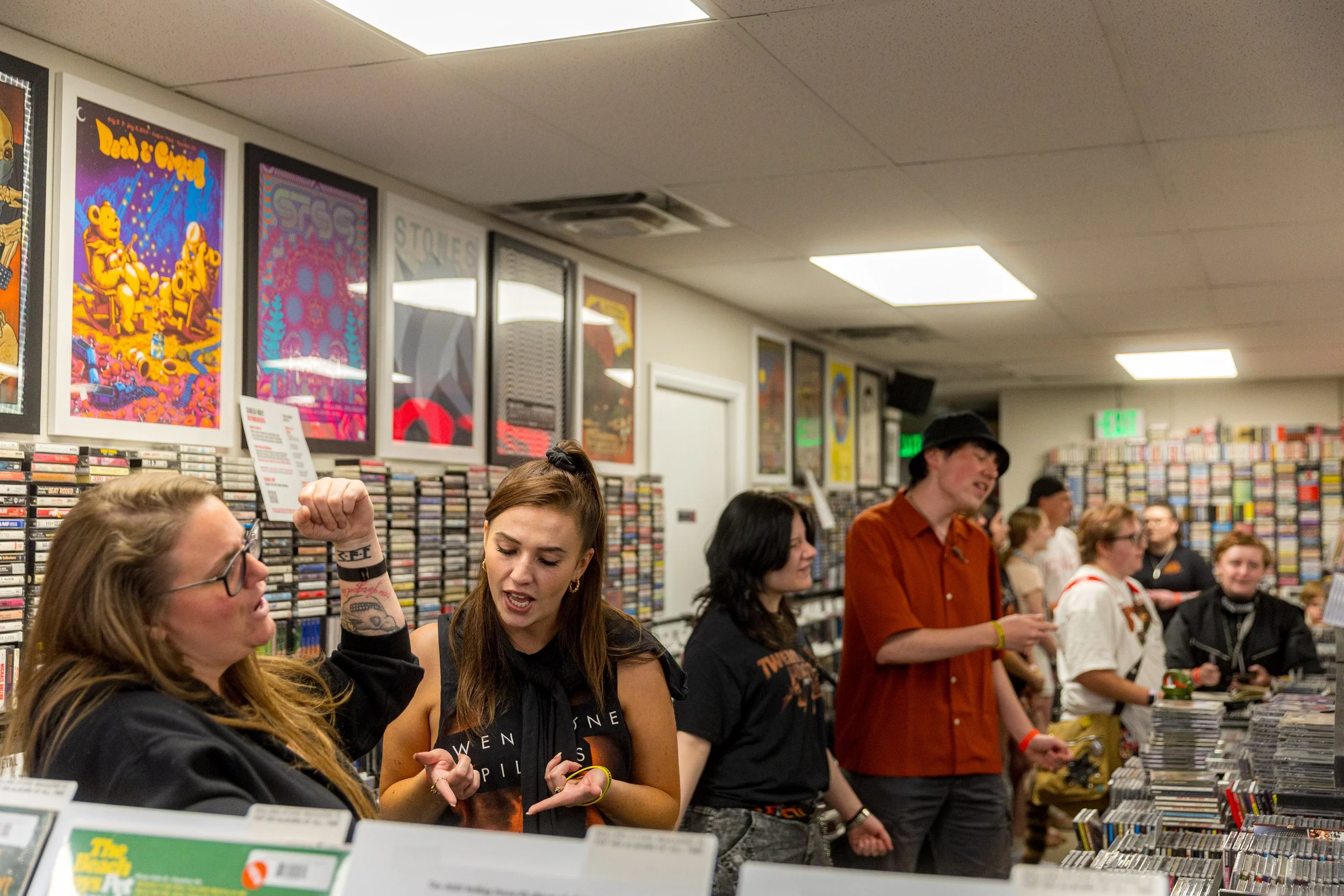 TOP Listening Party EE-23.jpg