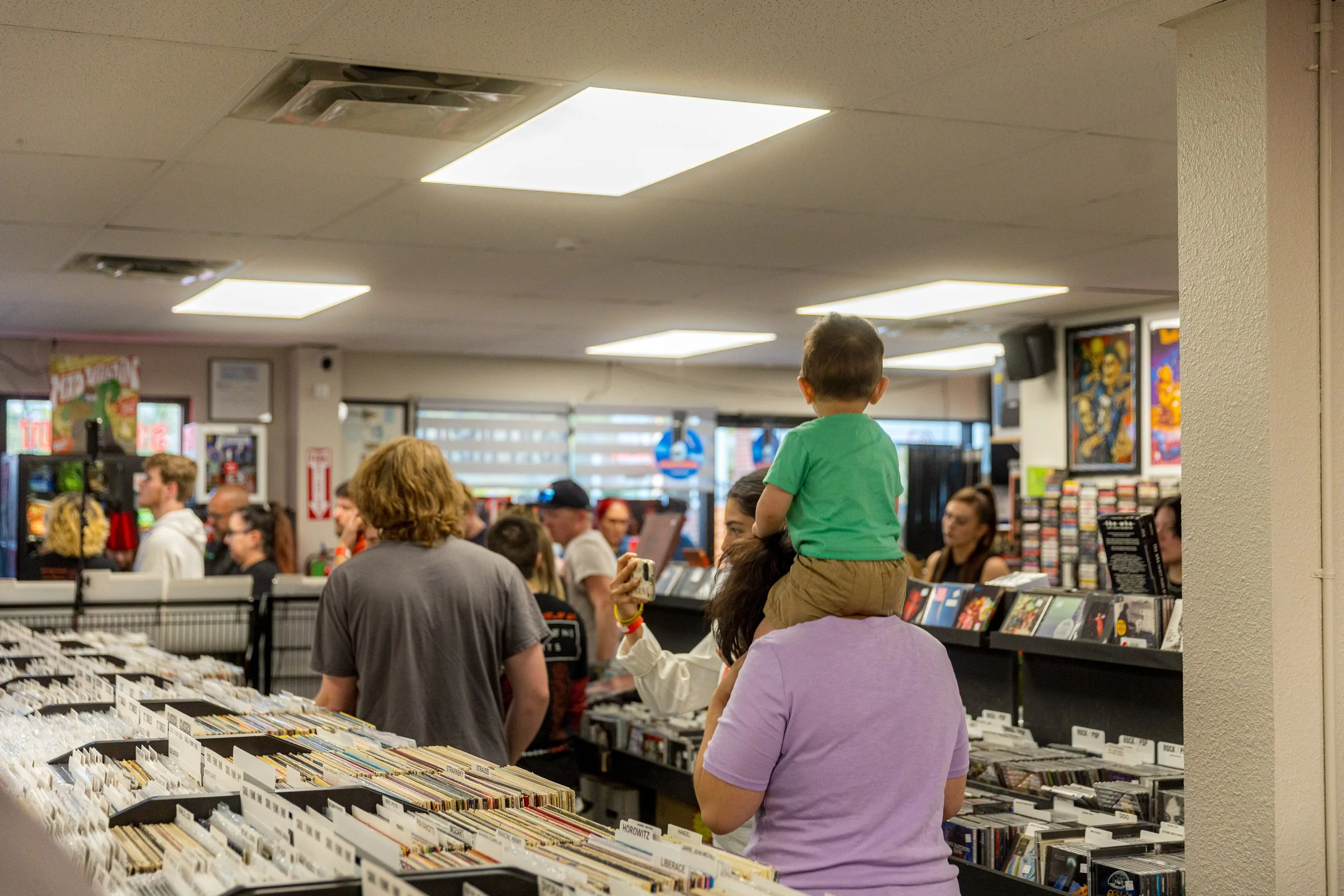 TOP Listening Party EE-28.jpg